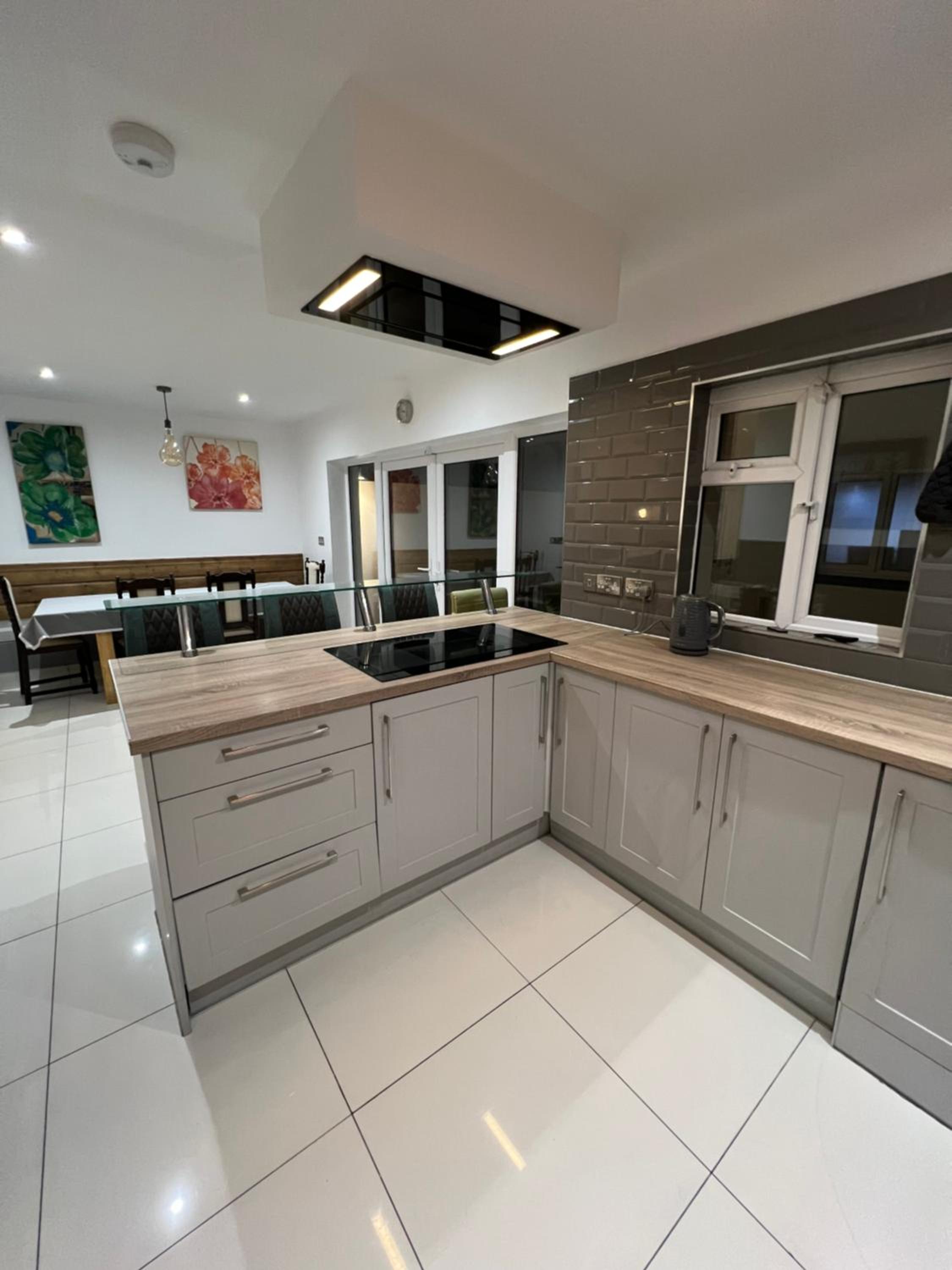 Lovely Dublin Home - Just 15 Mins to City Centre