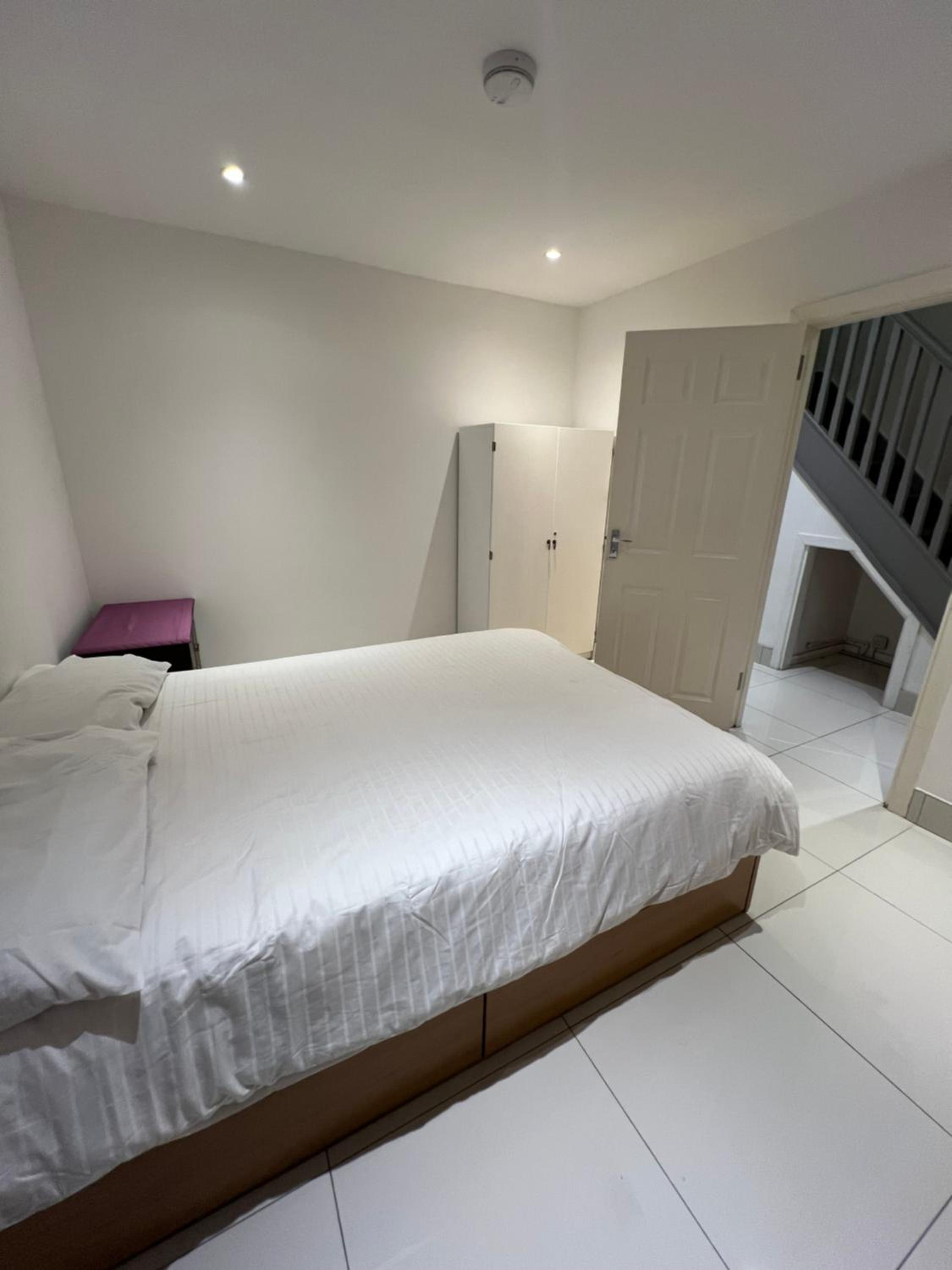 Lovely Dublin Home - Just 15 Mins to City Centre