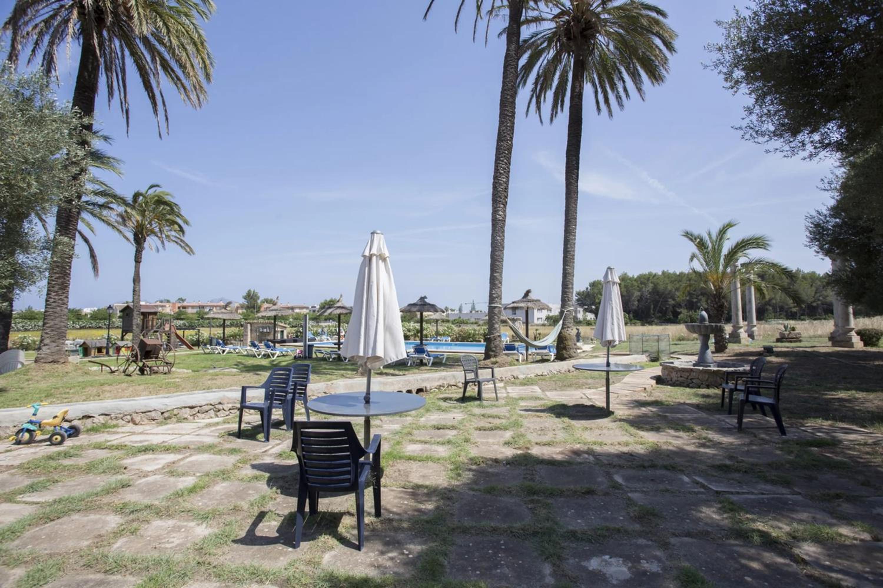 Spacious Apartment in Pollenca with Pool and Mountain View