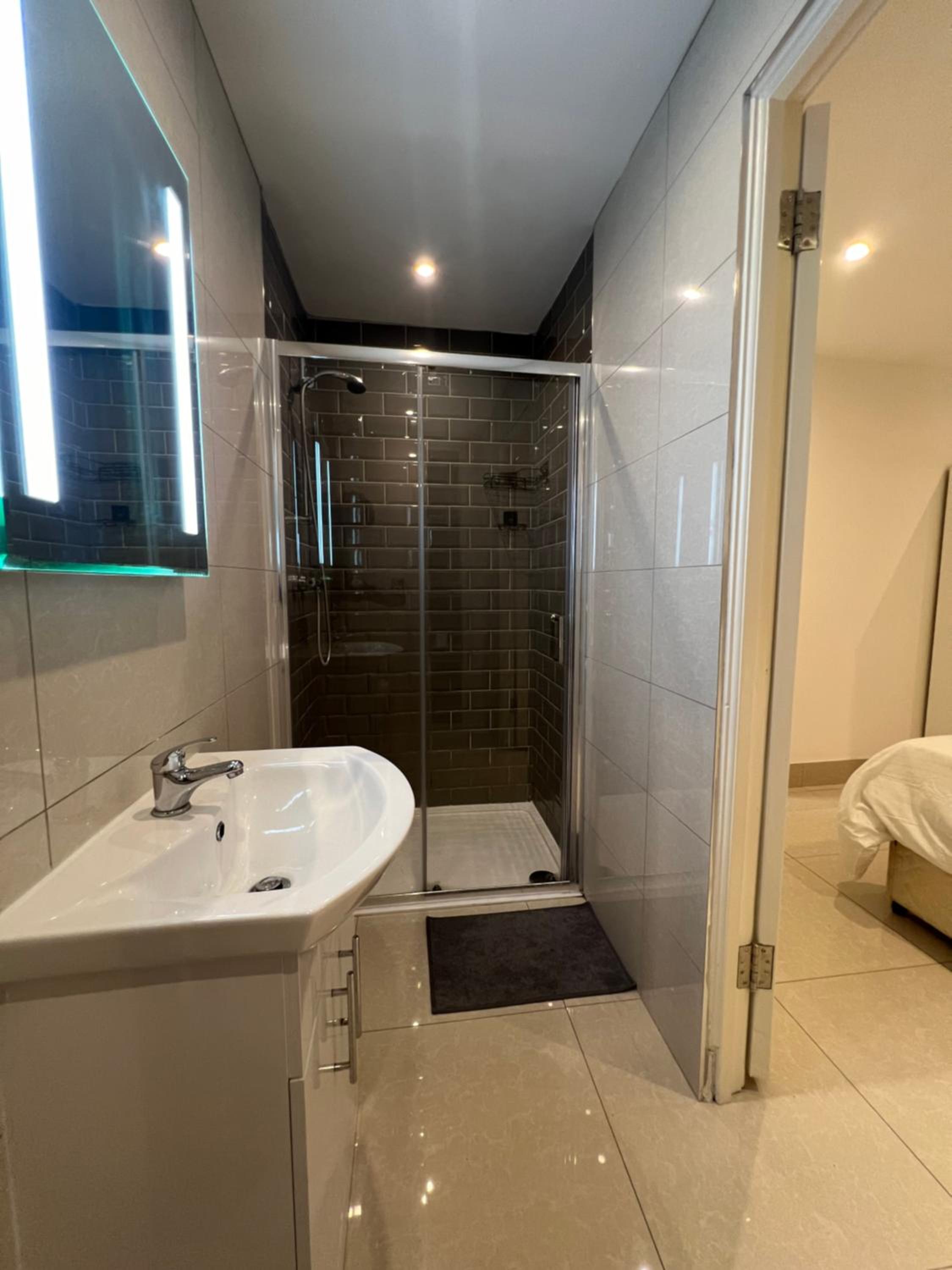 Lovely Dublin Home - Just 15 Mins to City Centre
