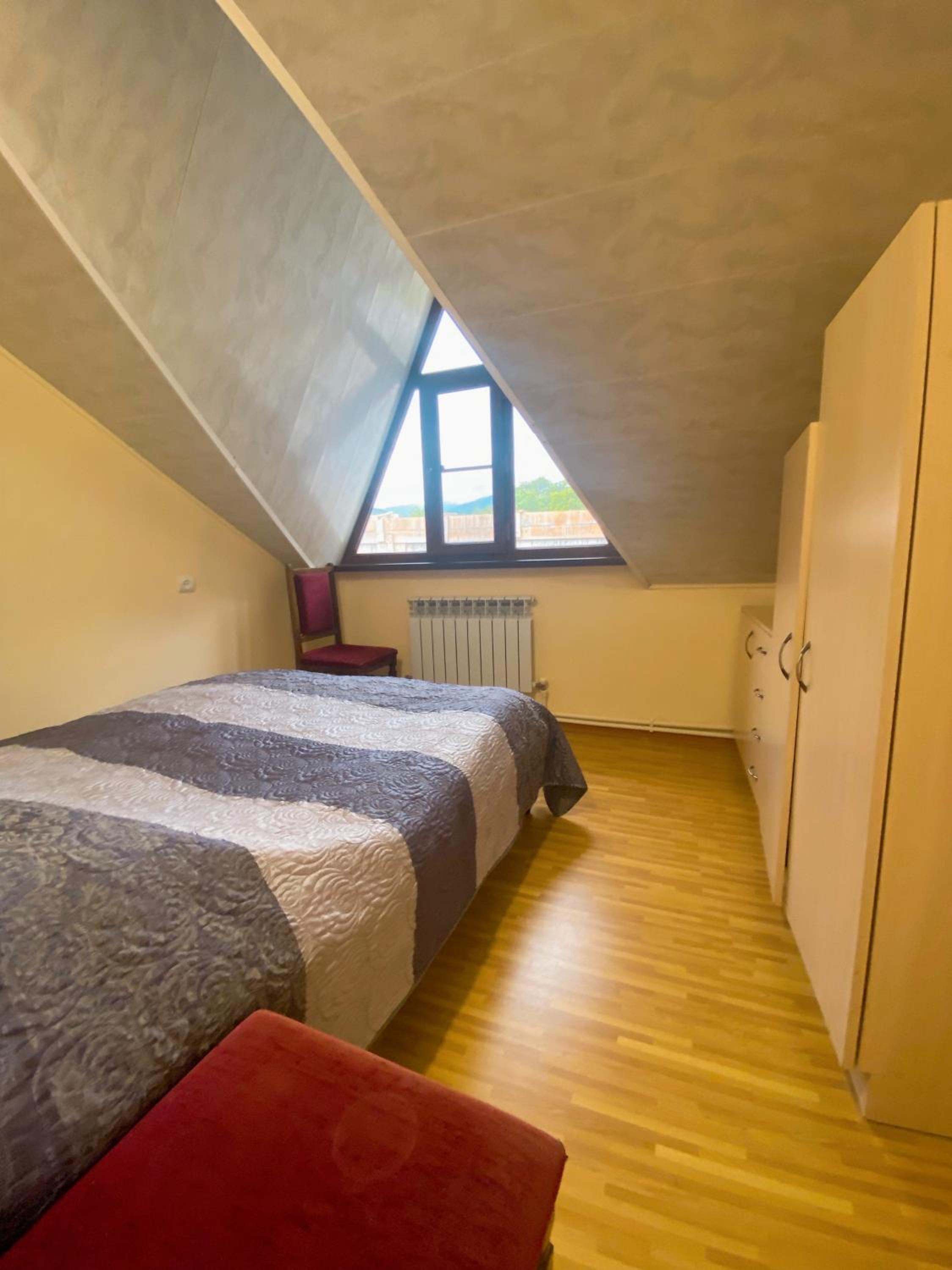 Bella Loft House