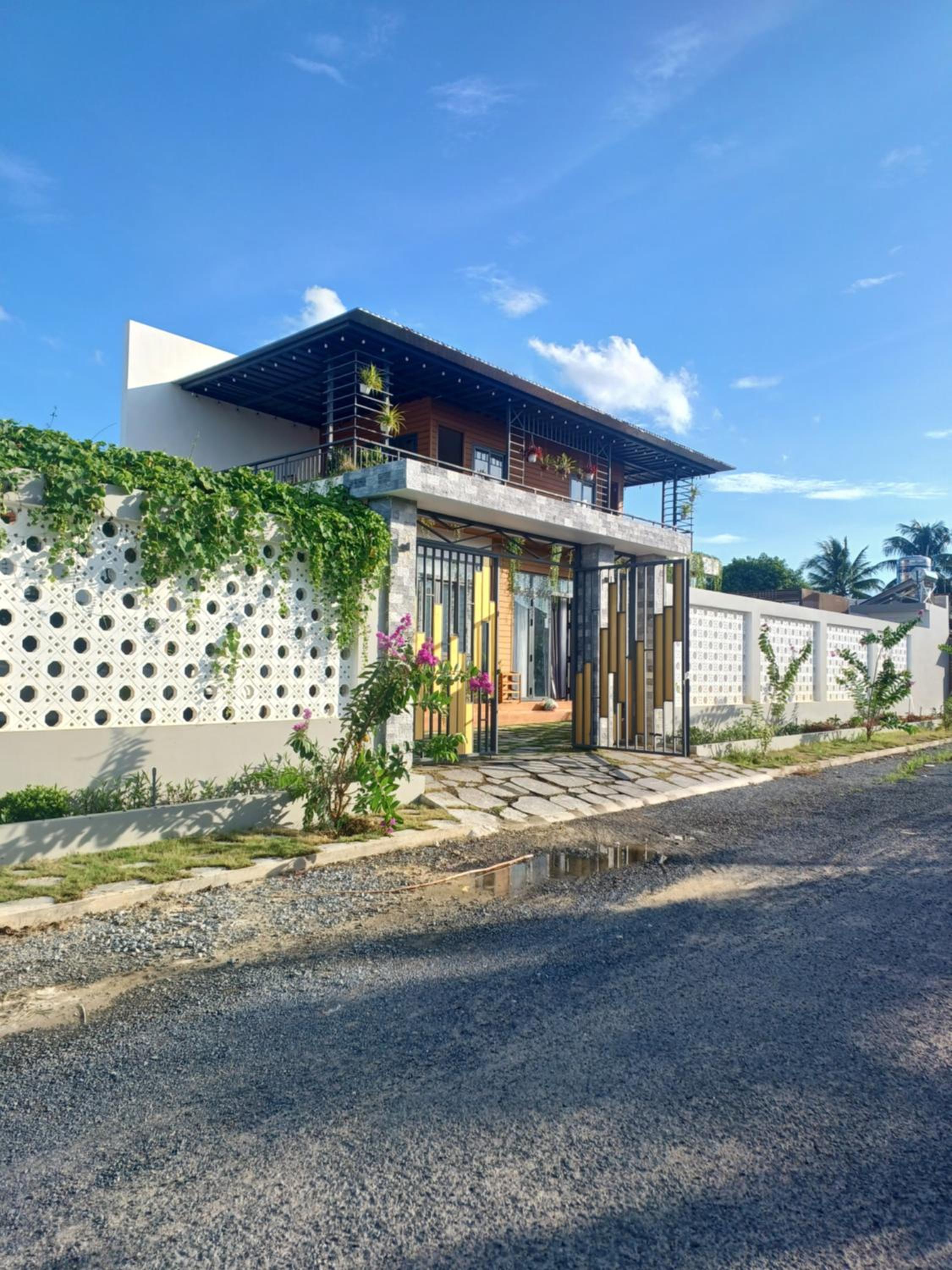 Á Châu homestay