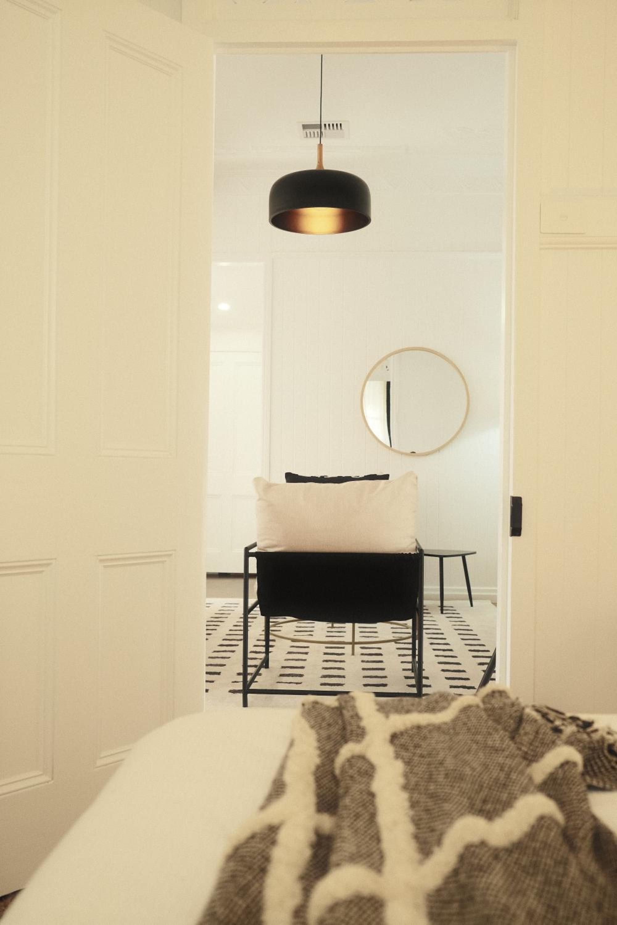 Urban Getaway Central Cottage