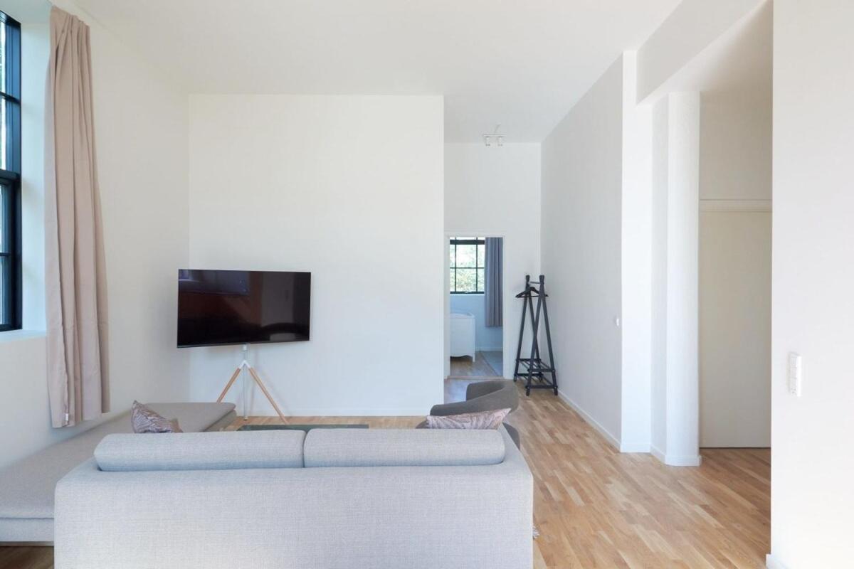 Cozy and Bright Apartments with Private Car Park