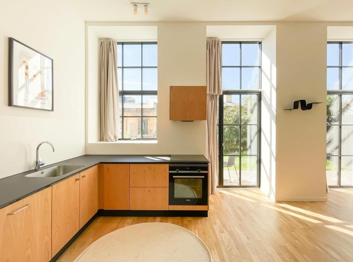 Cozy and Bright Apartments with Private Car Park