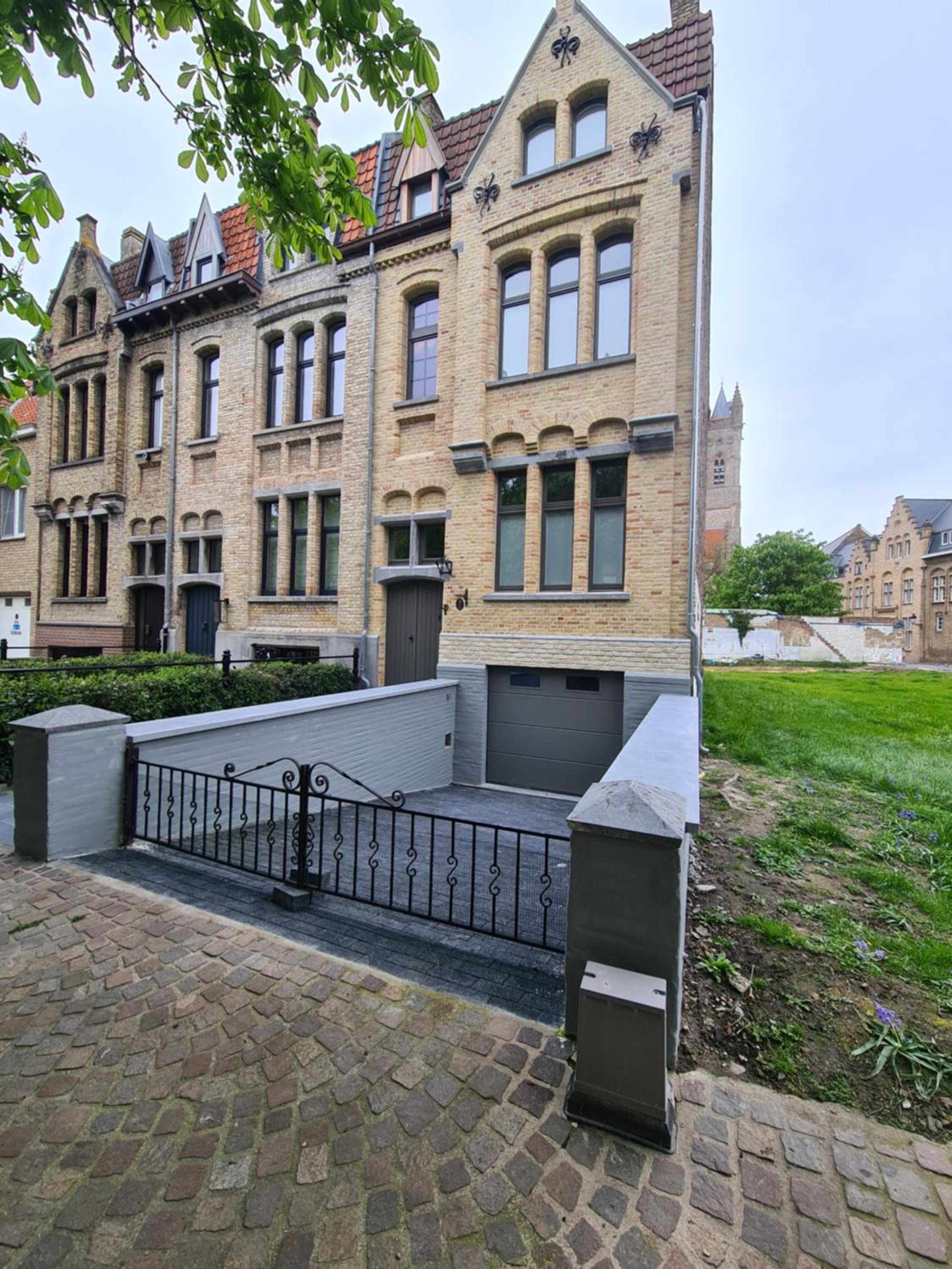 Maison Jacqueline - unique town house in Nieuwpoort