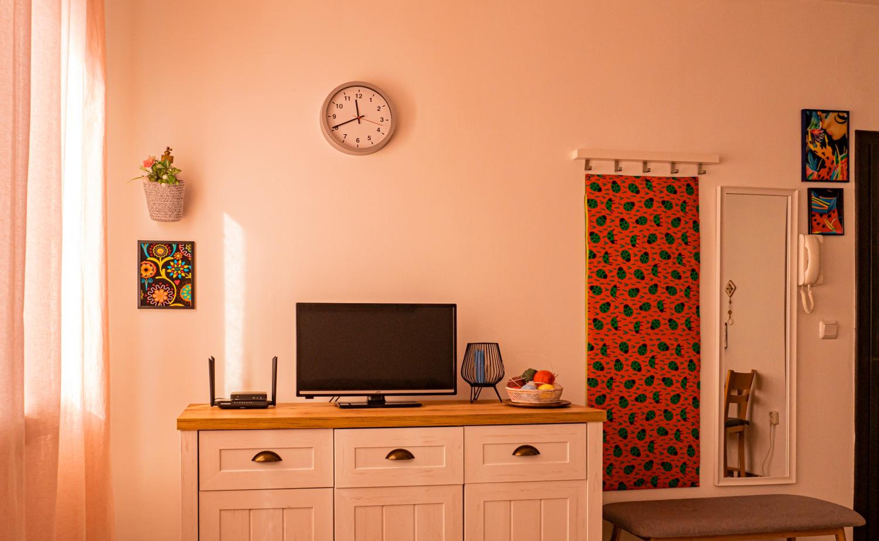 Cozy 1-bedroom apartment 5 min from the beach