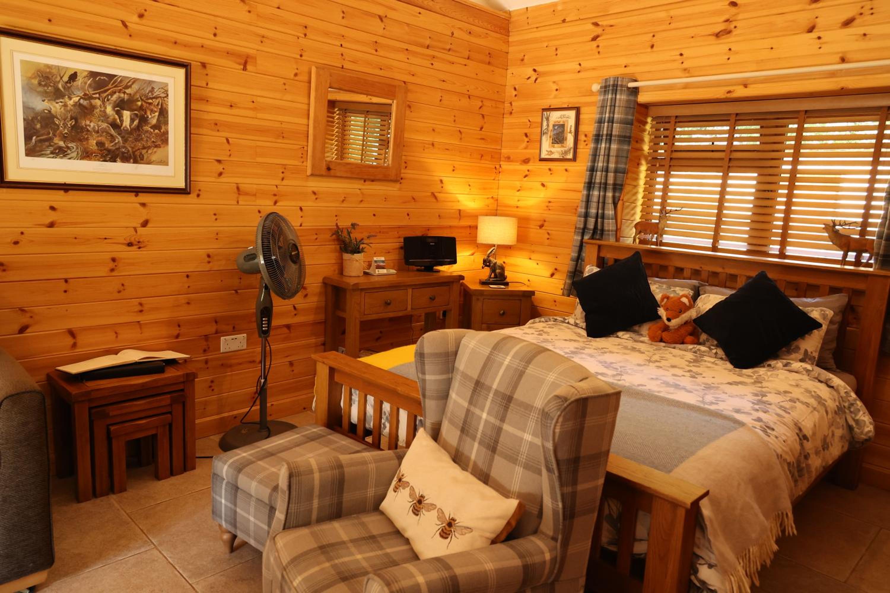 Telford Vacations - Badger's Wood at Hoo Farm - Property Image 10