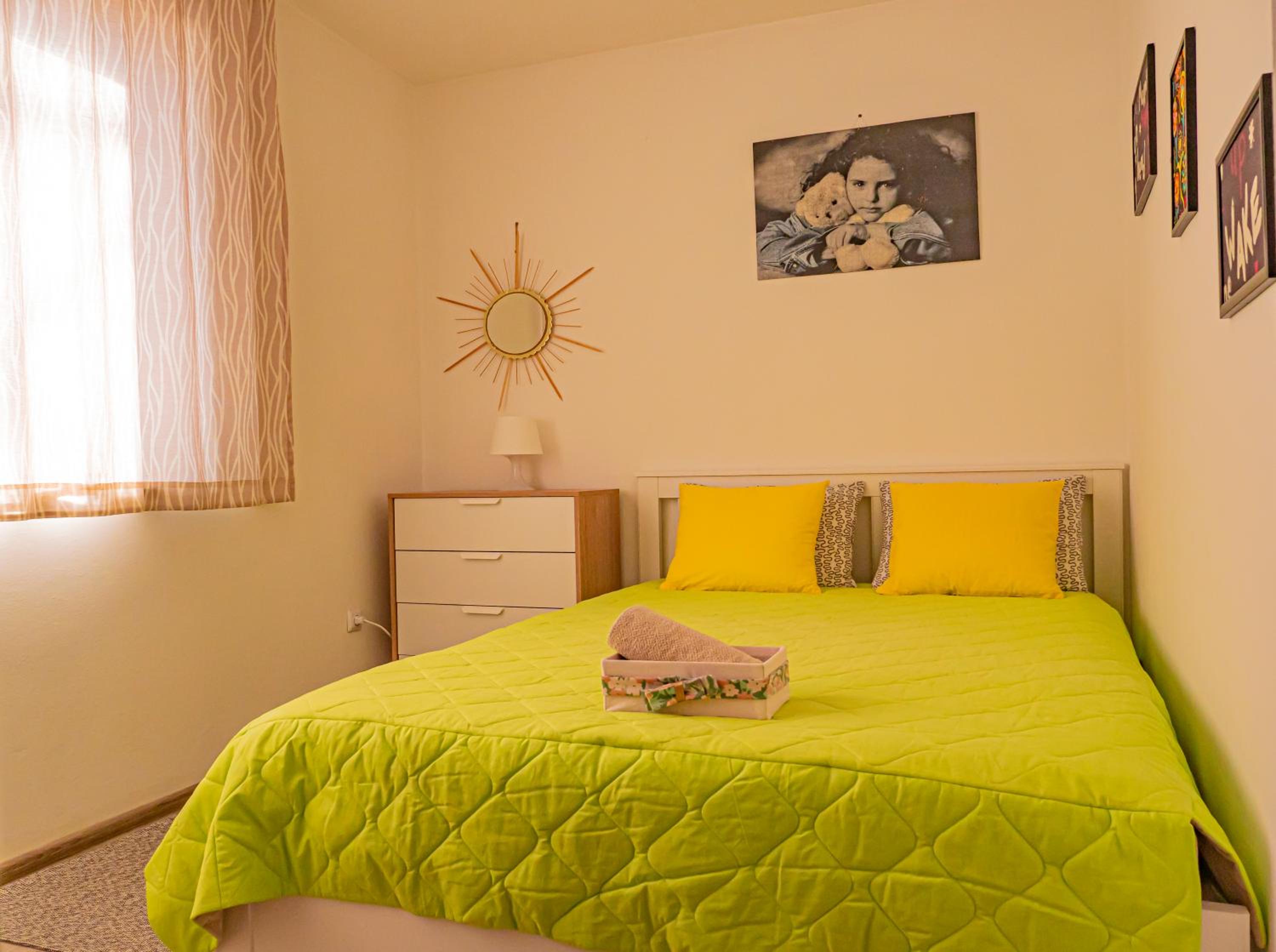 Cozy 1-bedroom apartment 5 min from the beach