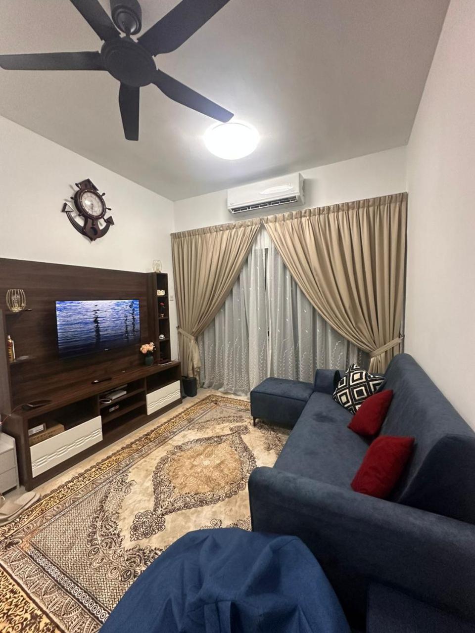 R&R Homestay at Razak City Residence, Sungai Besi, Kuala Lumpur