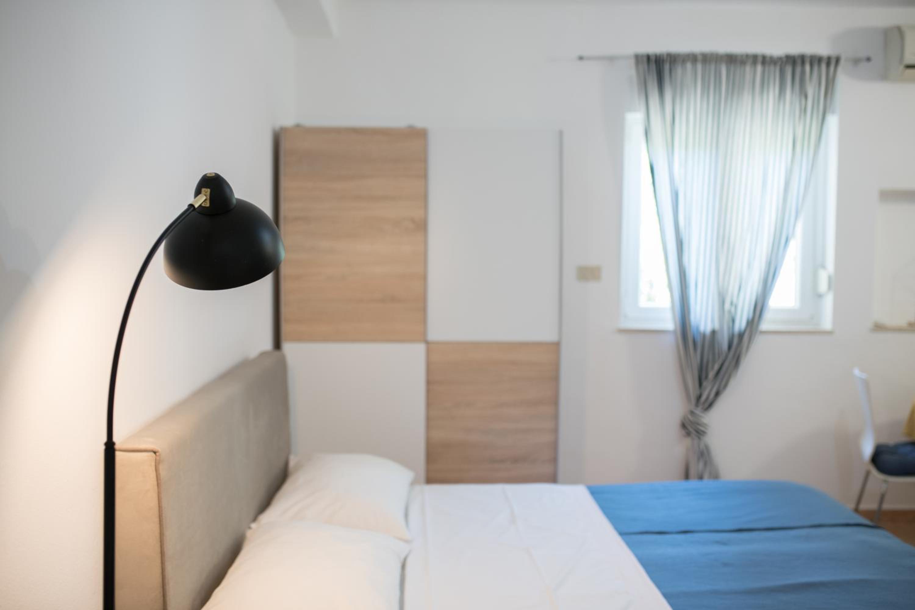 OliveUm Apartments
