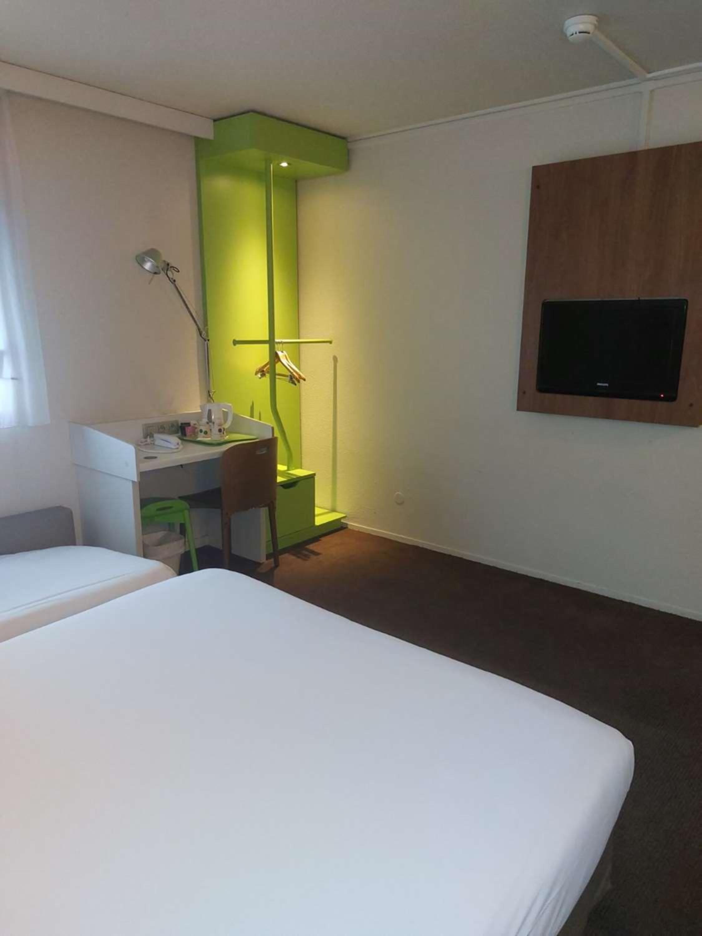 Levallois-Perret Vacations - Campanile Paris Ouest - Porte de Champerret Levallois - Property Image 2