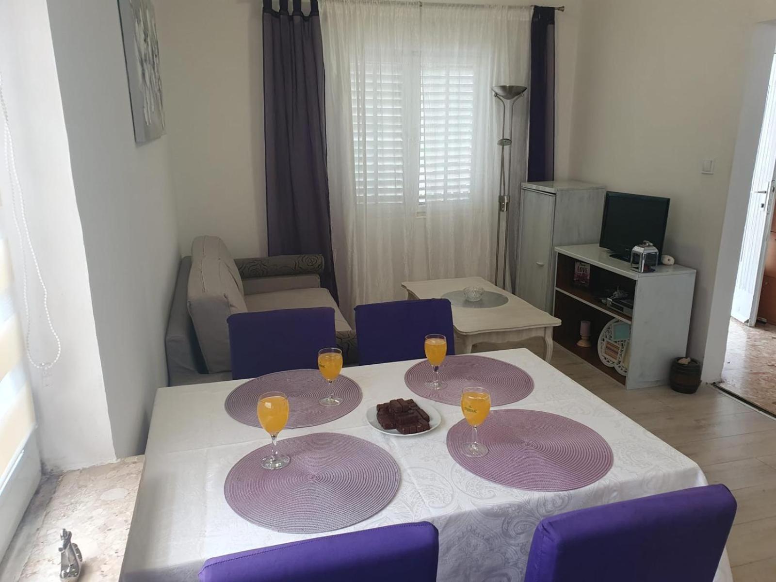 House Sanda by the beach - Pet Friendly view 4