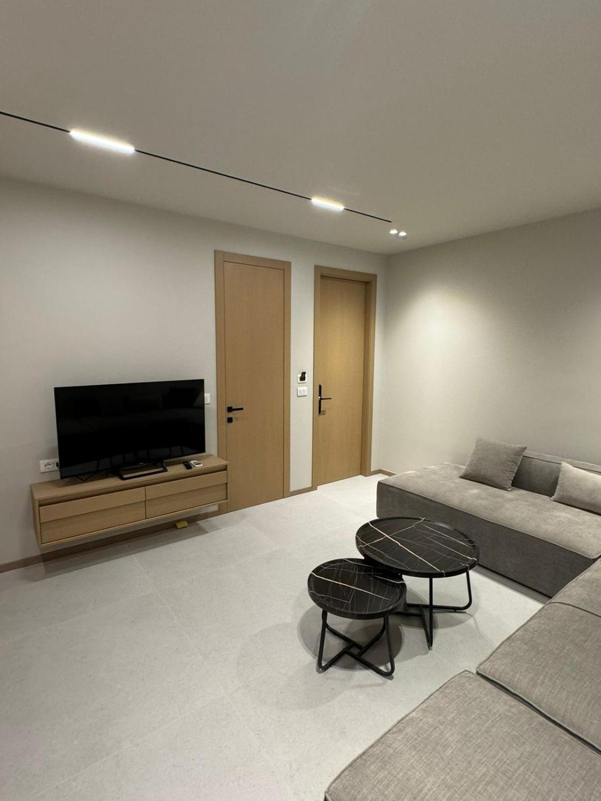 Dalva Apartments