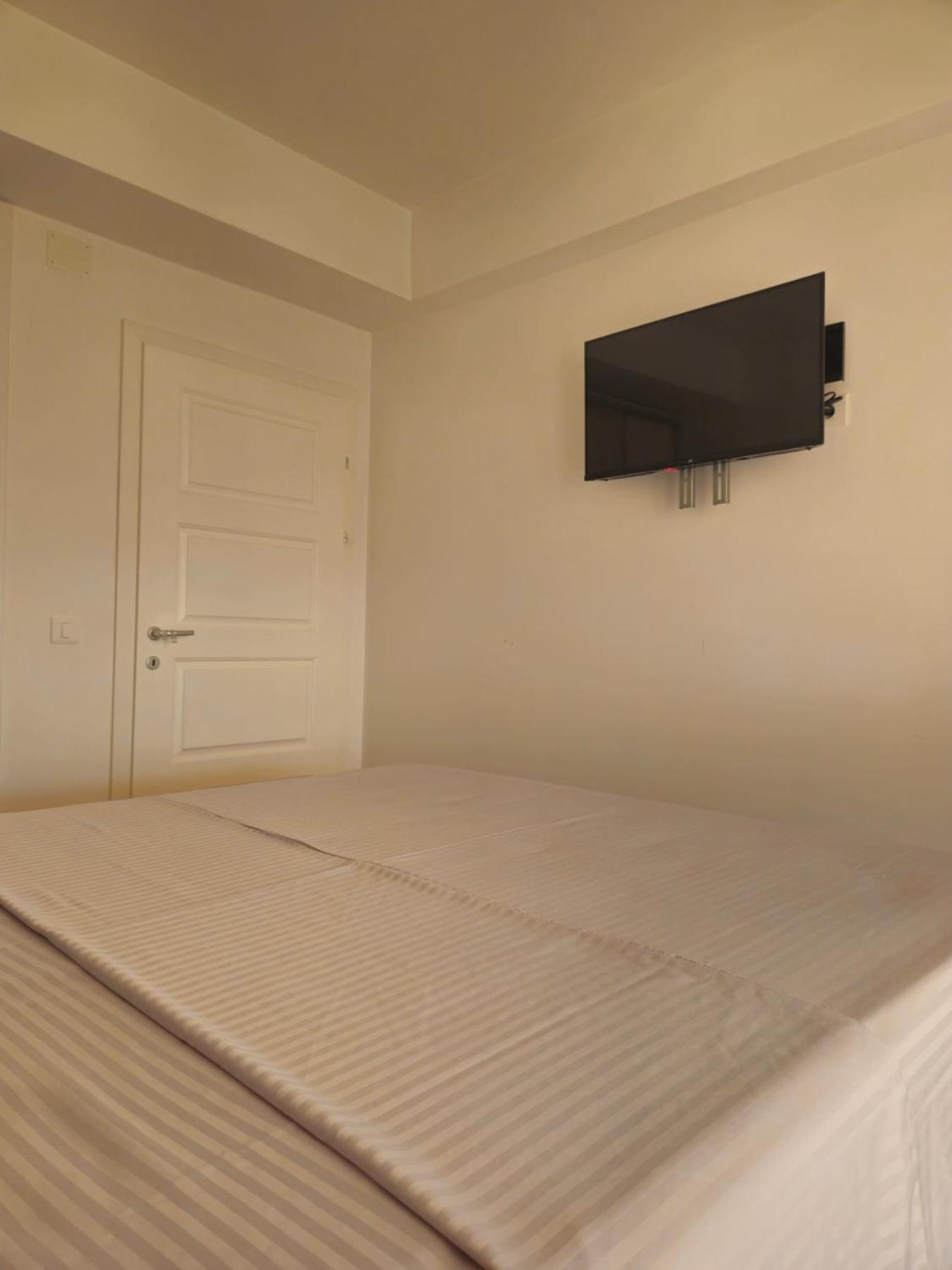 Ohrid Pearl Apartment view 2