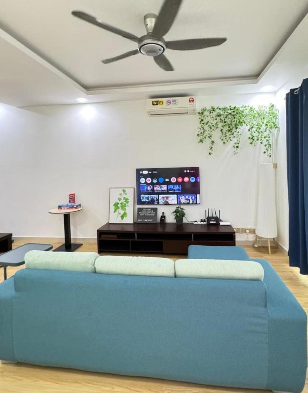 Mount Austin JB Homestay 3 beds Free 2-3 Car Parks