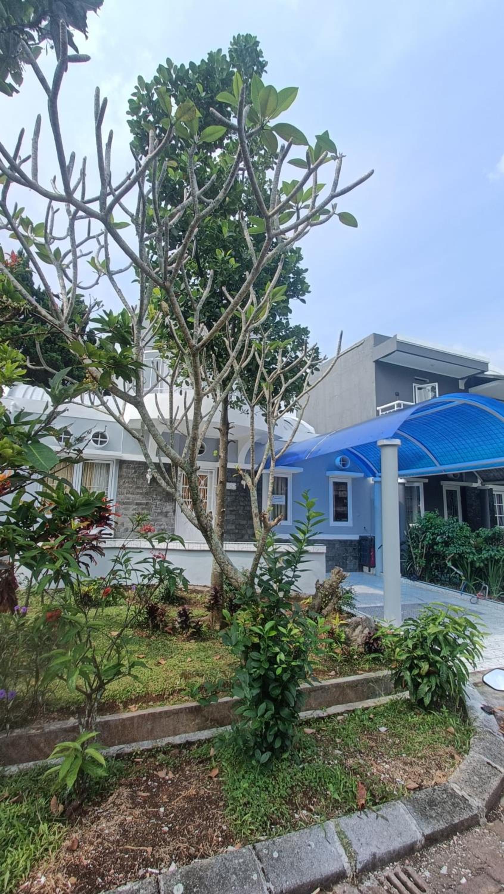 Villa Dalia Puncak H1-26 view 2