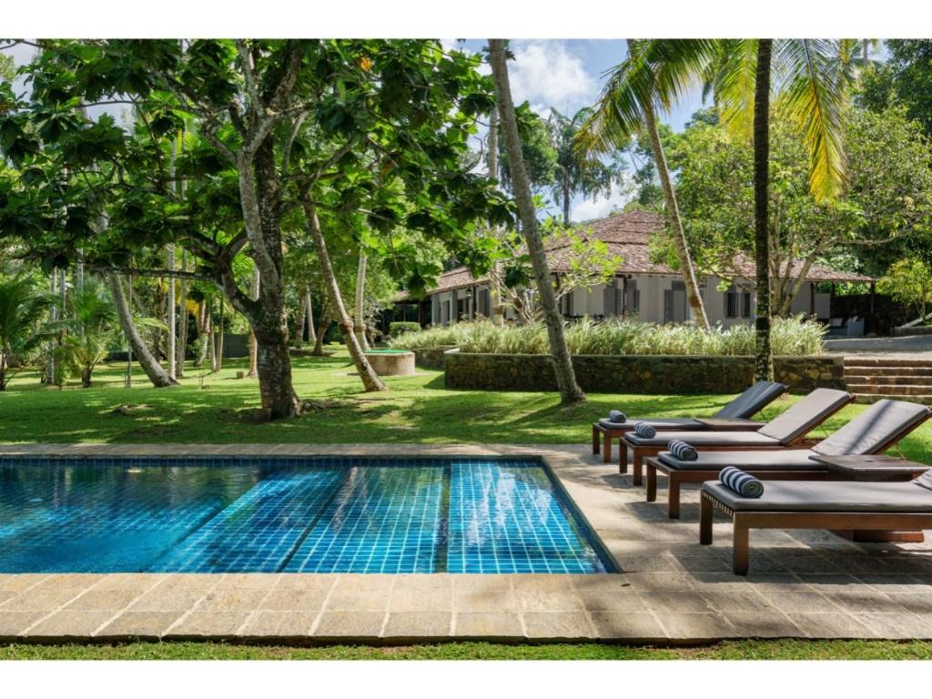 Ivory House Colonial Villa - Private Chef & Pool view 3