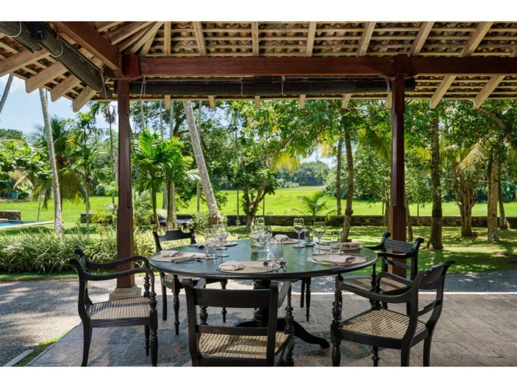 Ivory House Colonial Villa - Private Chef & Pool view 4
