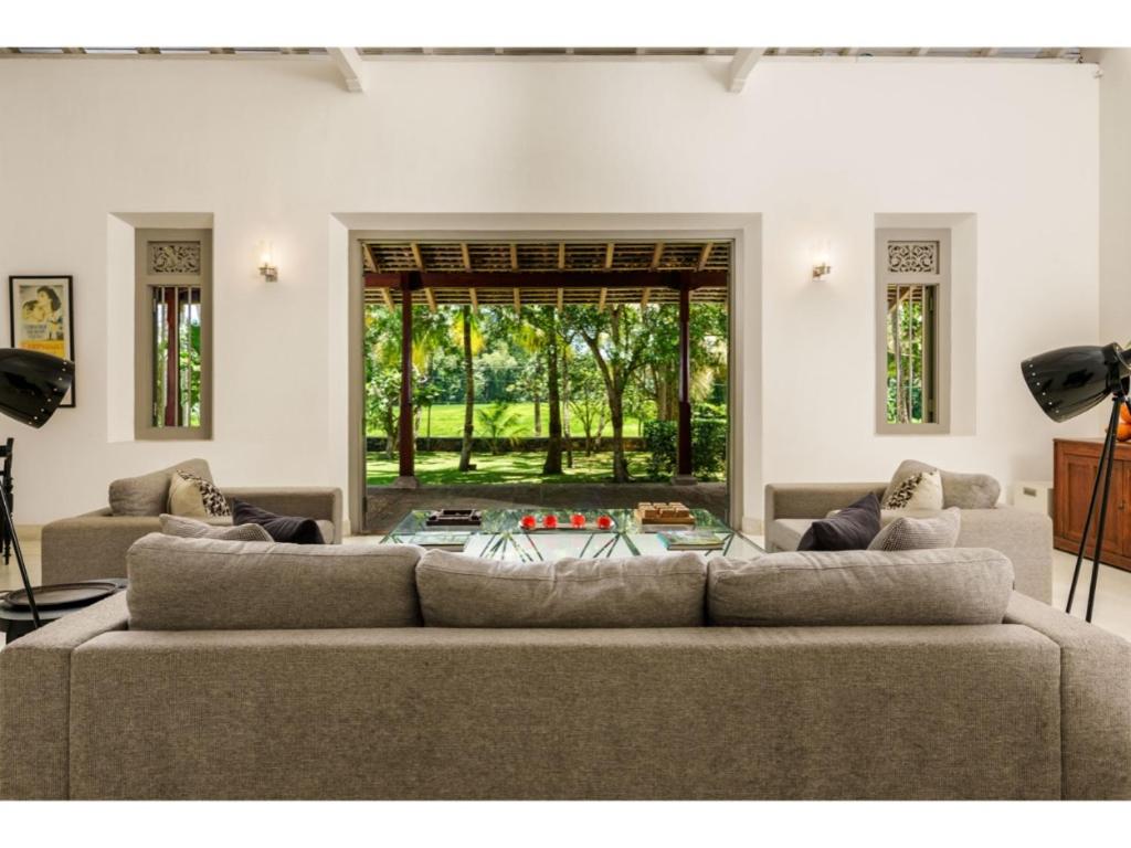 Ivory House Colonial Villa - Private Chef & Pool view 5