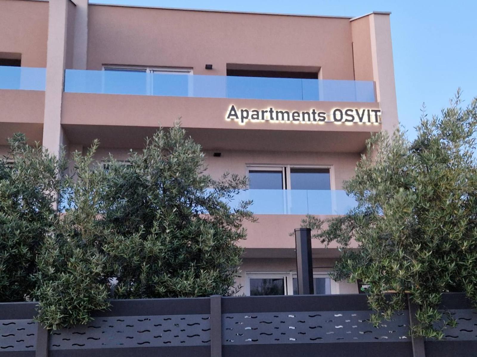Osvit Grand Deluxe Apartment