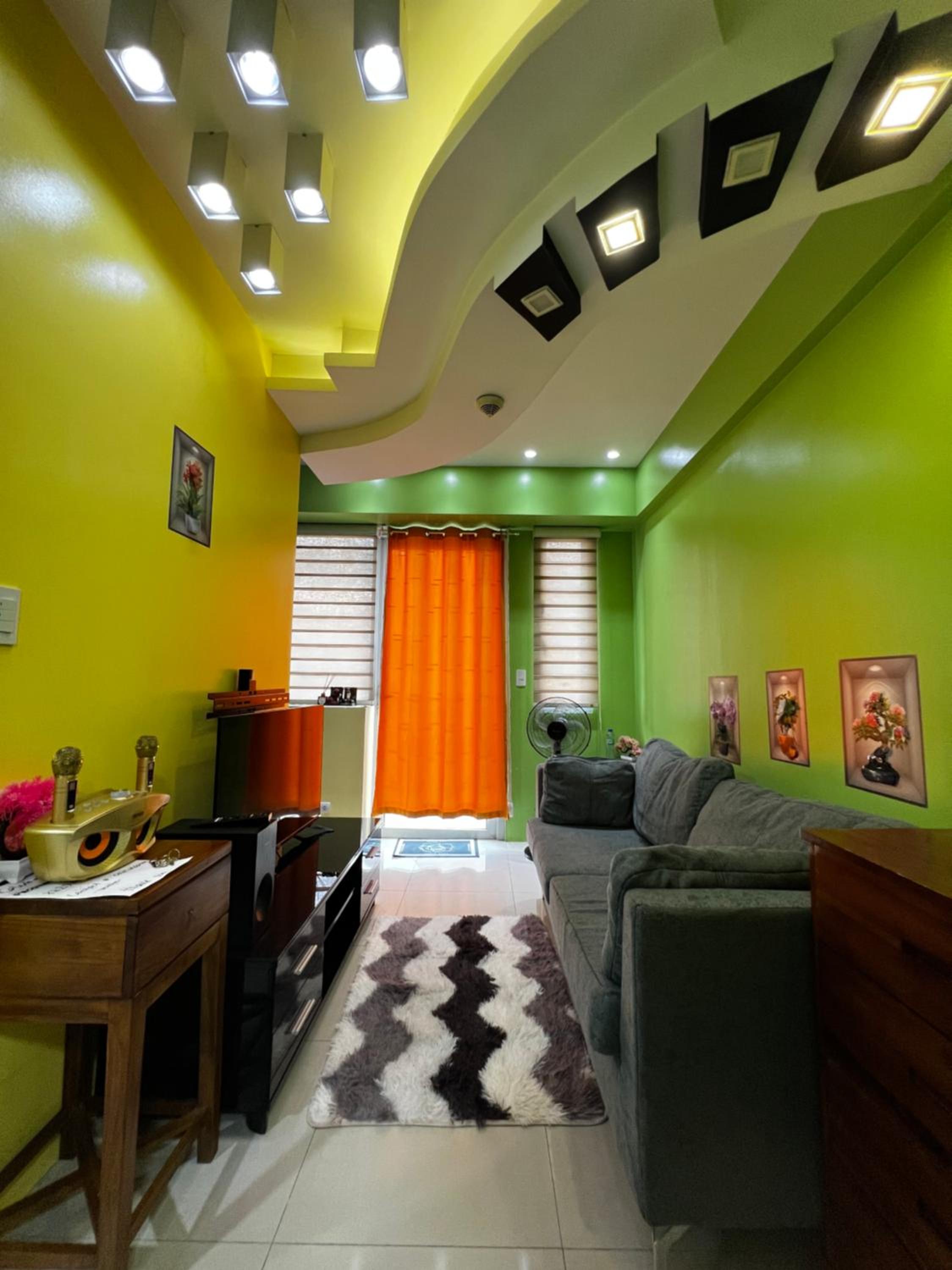 Vevilyn Condotel