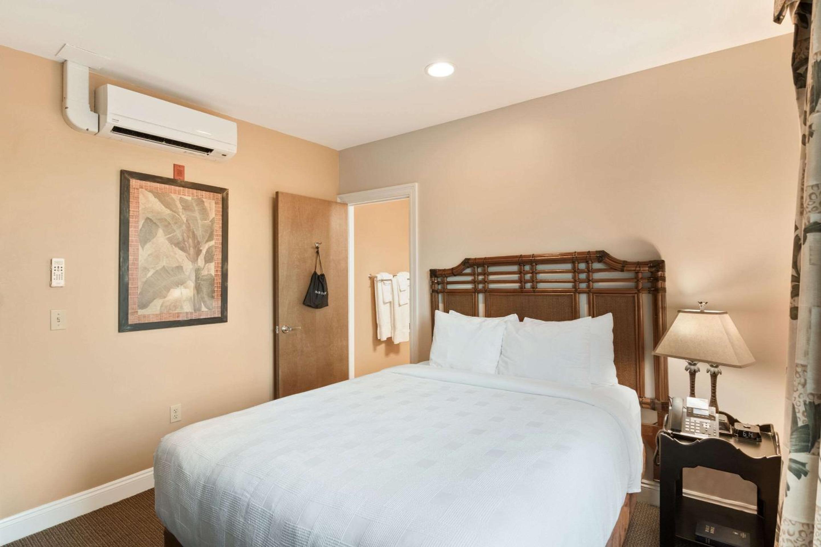 The Port Inn - Port St Joe, an Ascend Collection Hotel