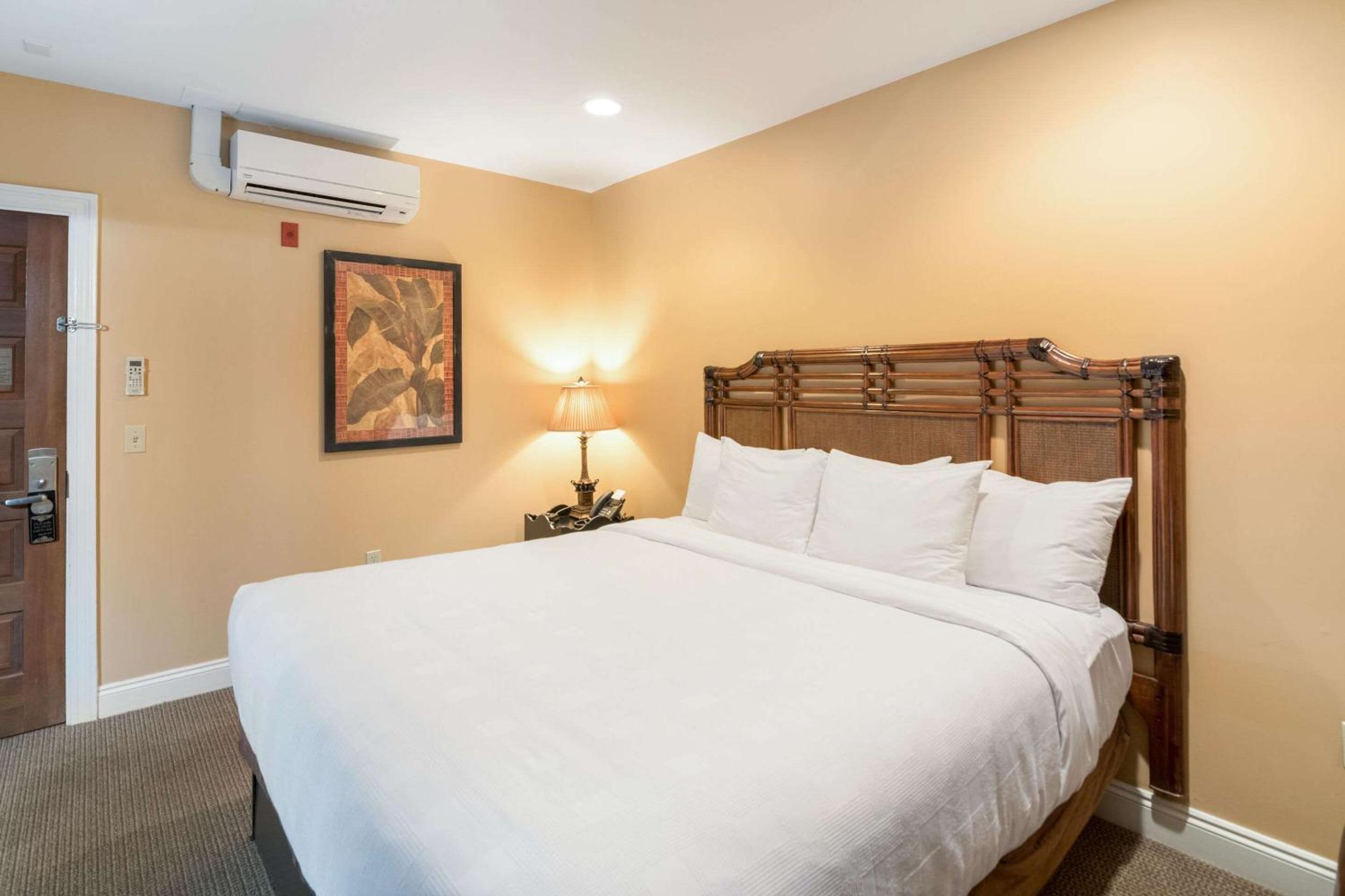 The Port Inn - Port St Joe, an Ascend Collection Hotel