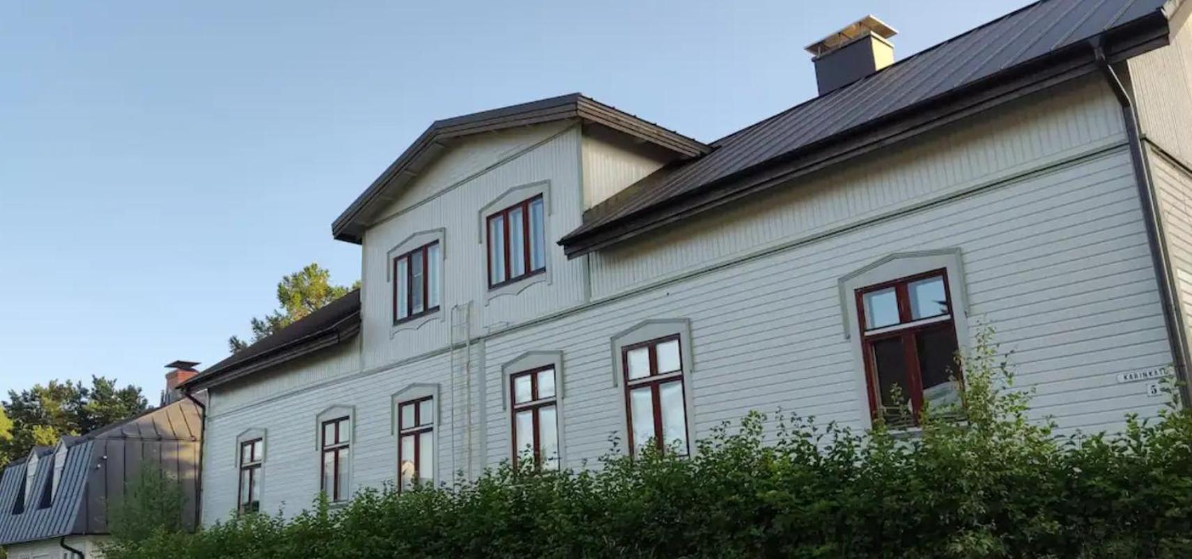 Nummen Goto, kivenheitto torilta