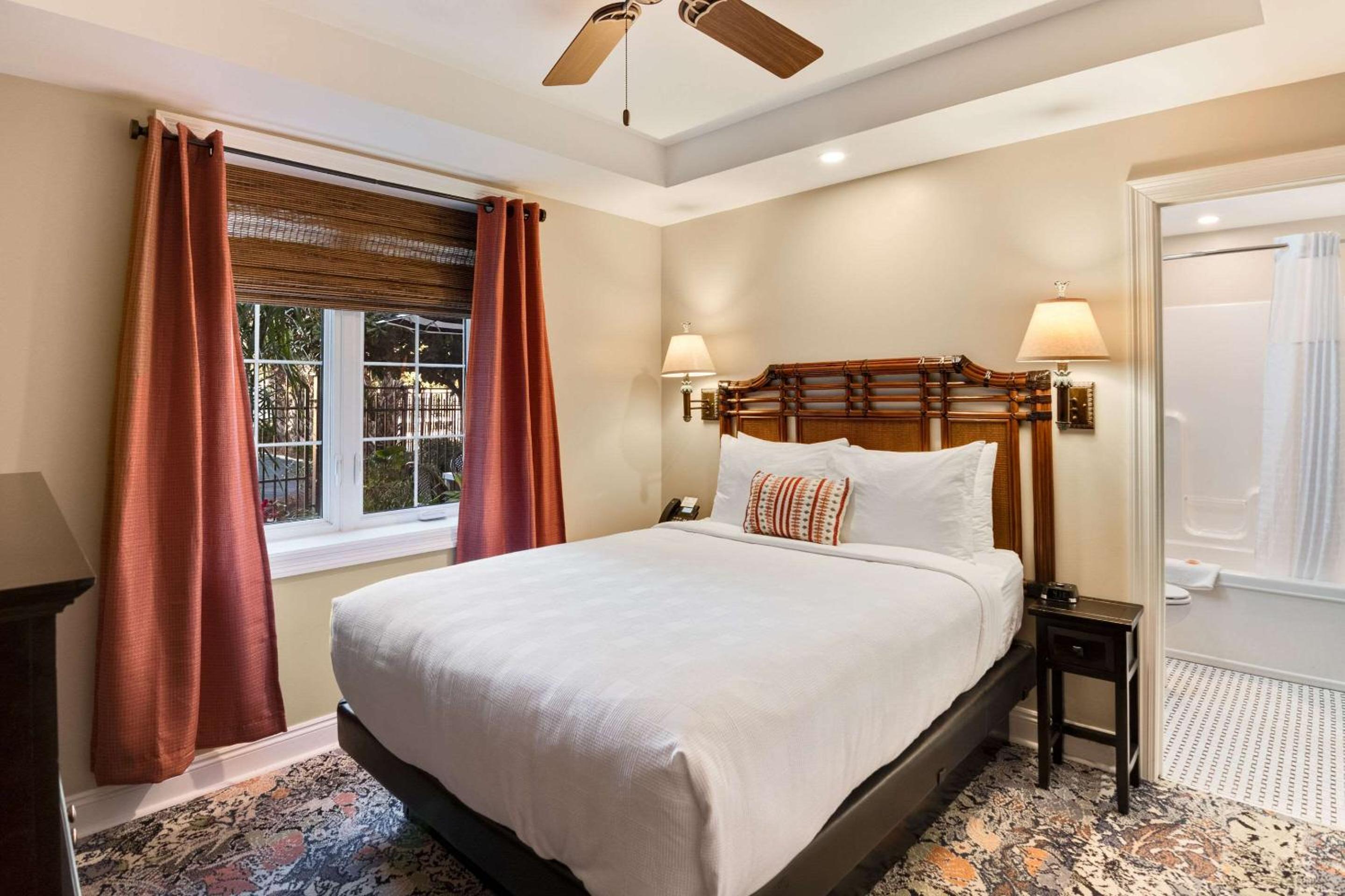 The Port Inn - Port St Joe, an Ascend Collection Hotel