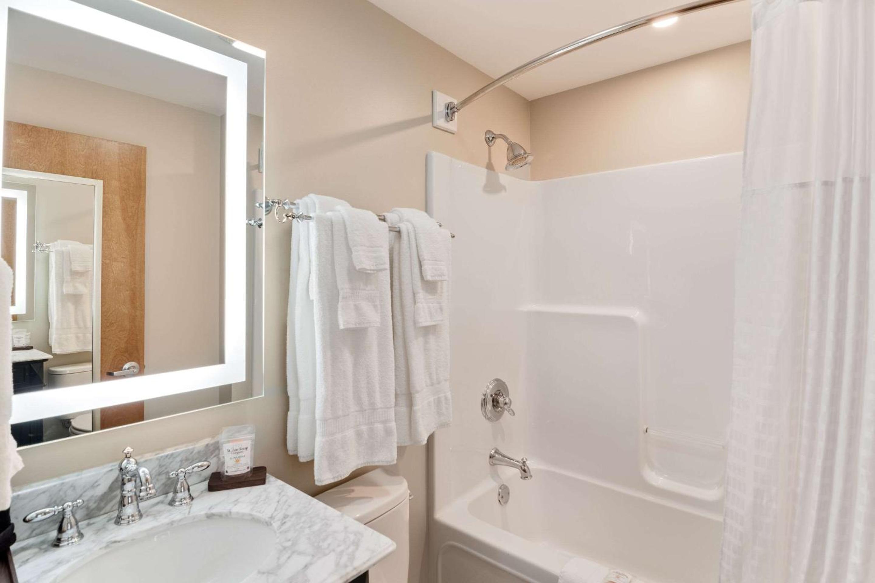The Port Inn - Port St Joe, an Ascend Collection Hotel