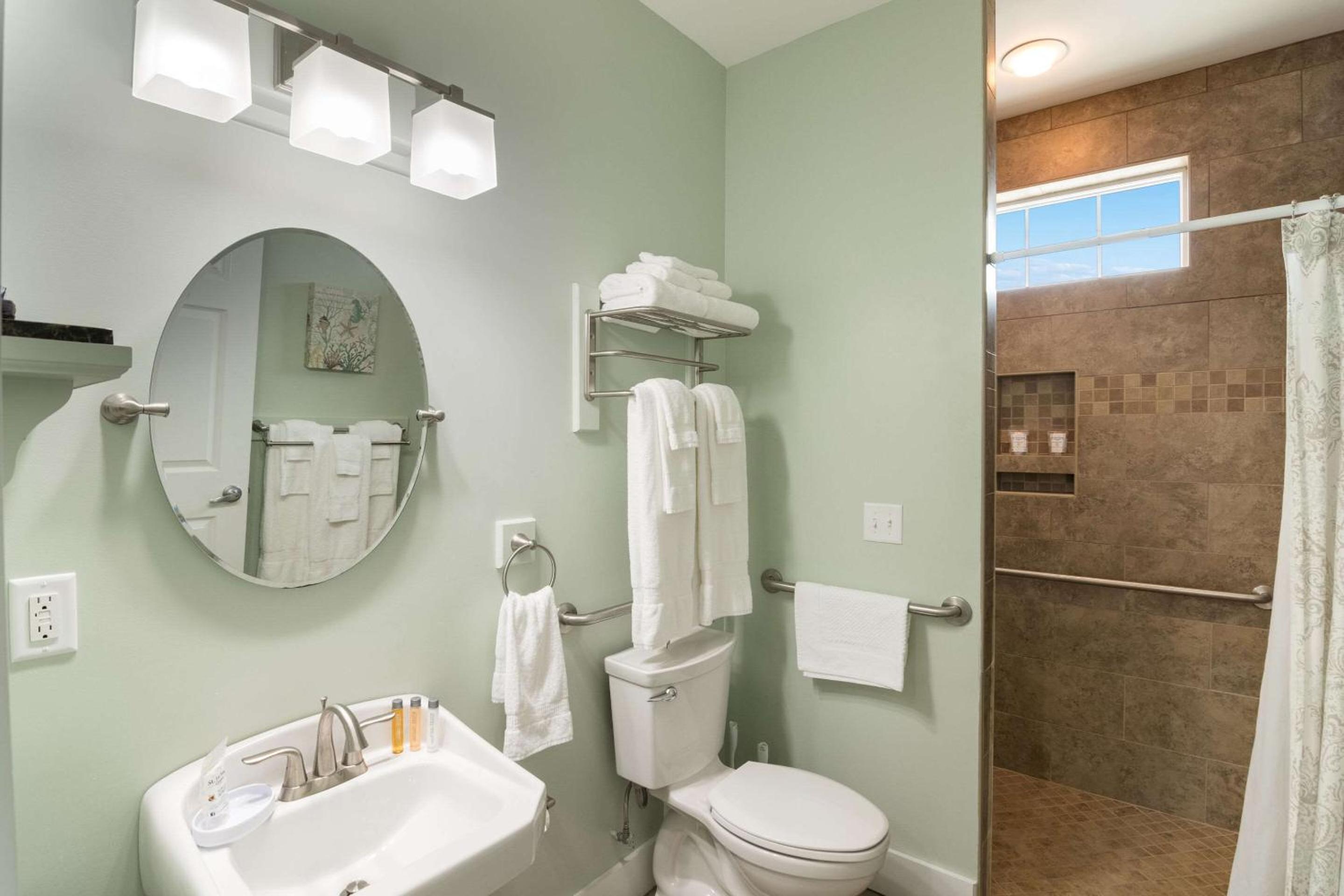 The Port Inn - Port St Joe, an Ascend Collection Hotel