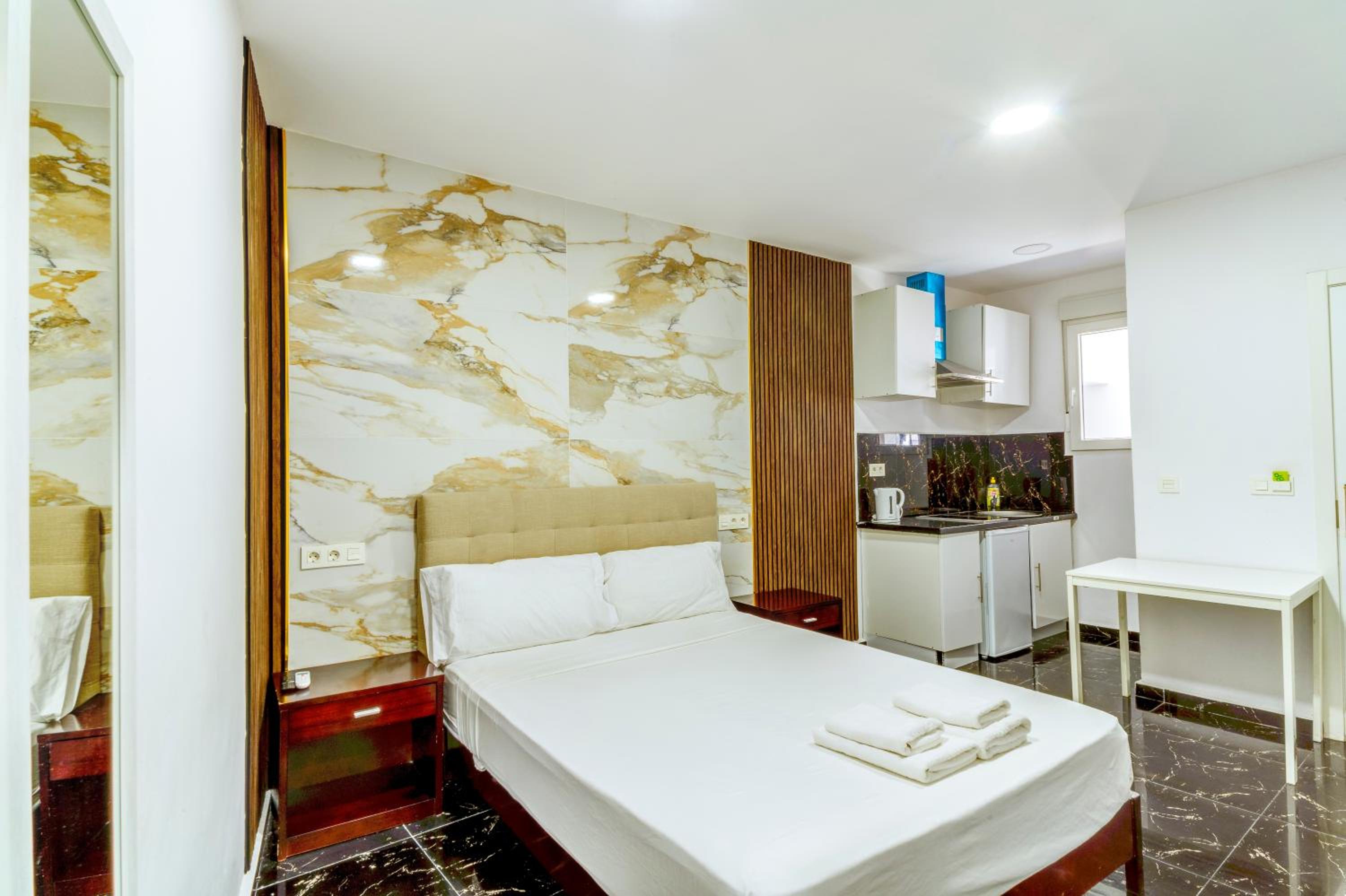 SL Marbella en Marbella — hotel room