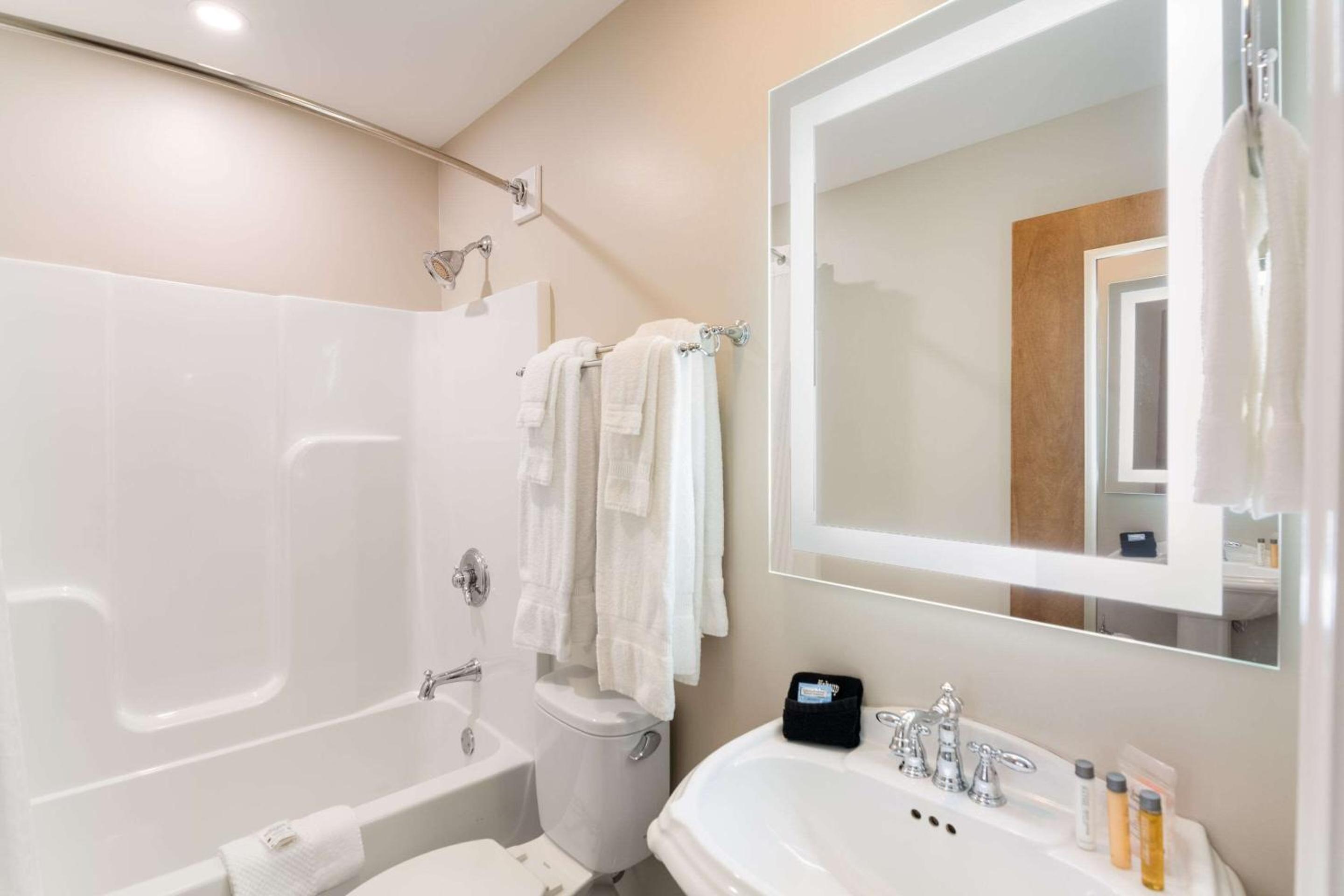 The Port Inn - Port St Joe, an Ascend Collection Hotel
