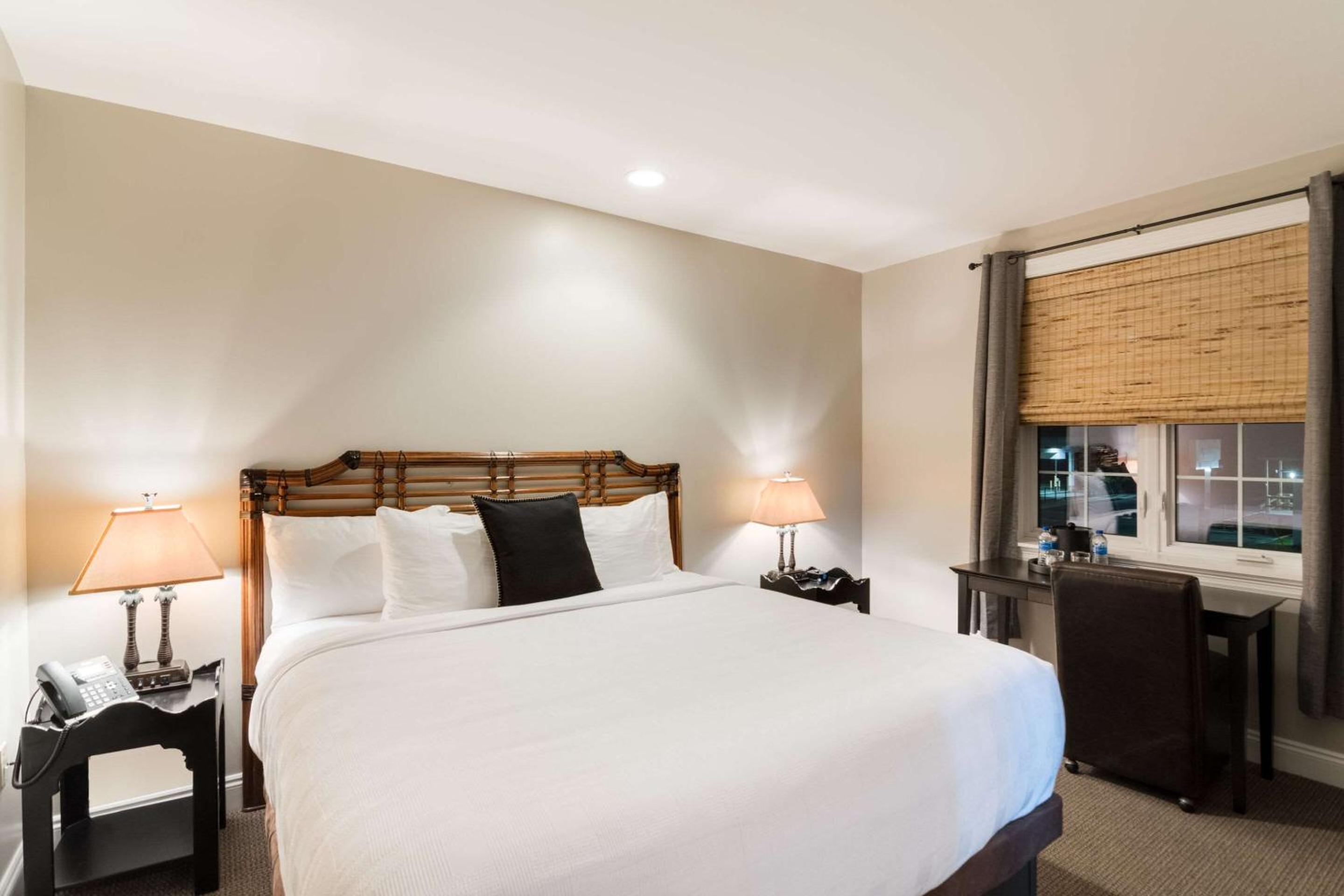 The Port Inn - Port St Joe, an Ascend Collection Hotel
