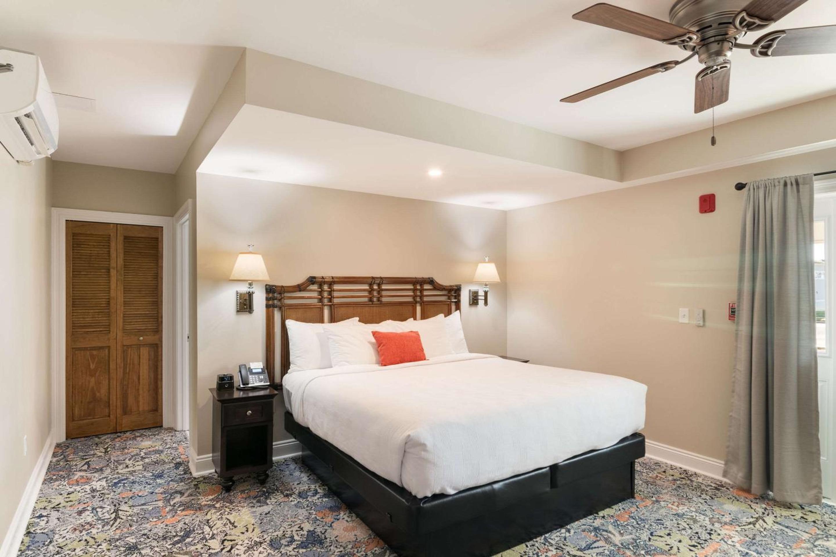 The Port Inn - Port St Joe, an Ascend Collection Hotel