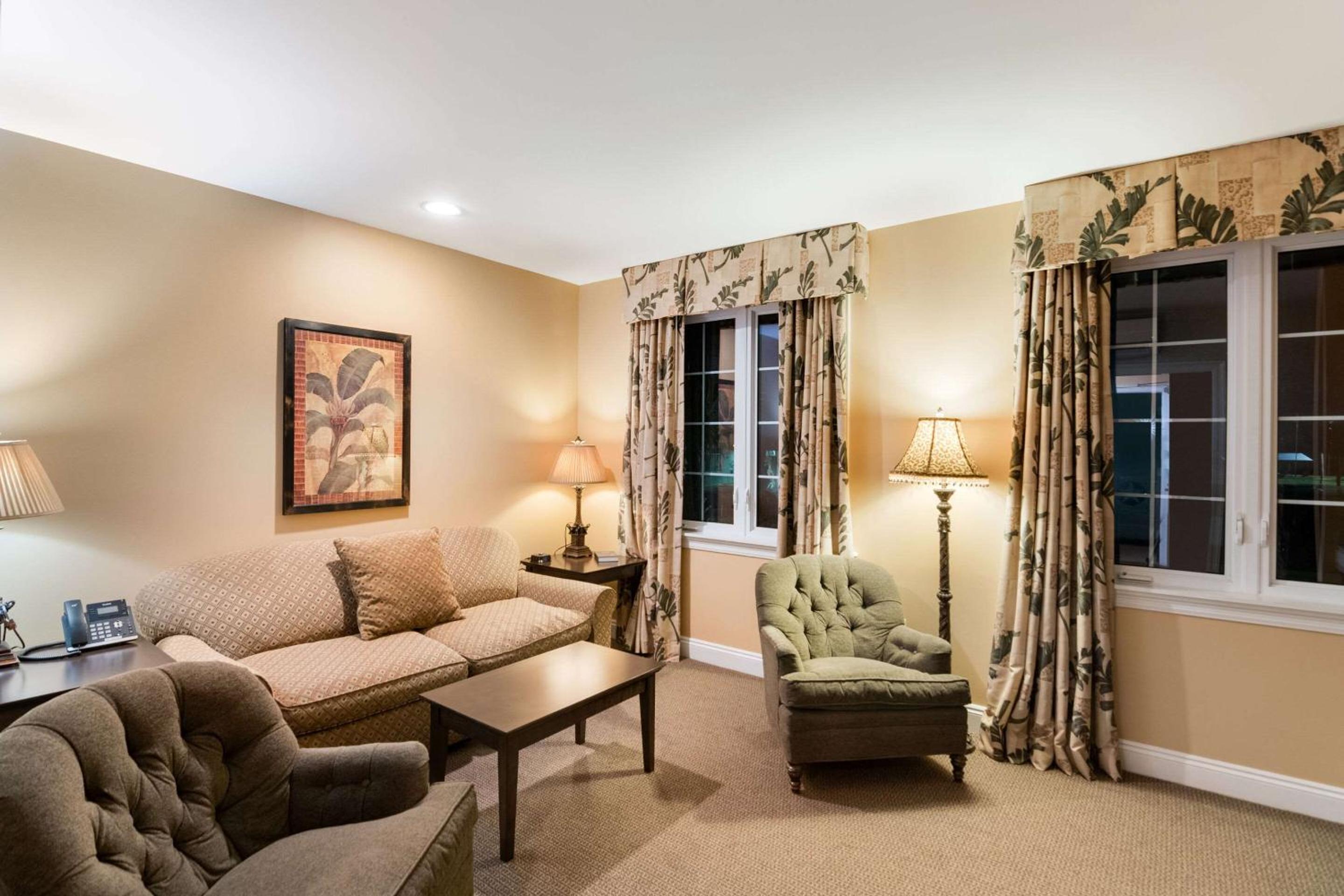 The Port Inn - Port St Joe, an Ascend Collection Hotel