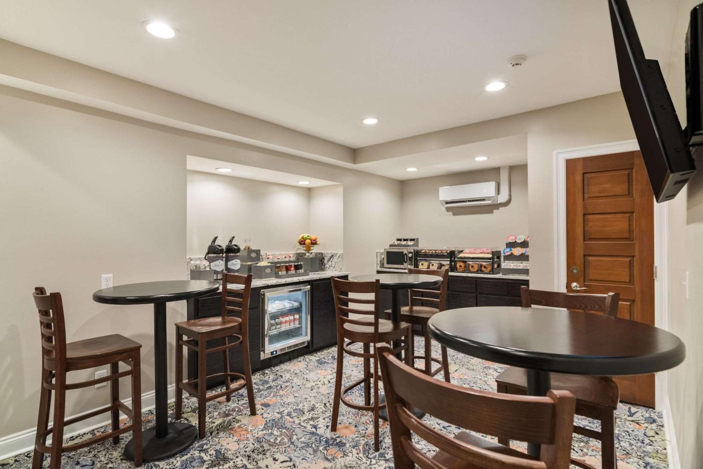The Port Inn - Port St Joe, an Ascend Collection Hotel