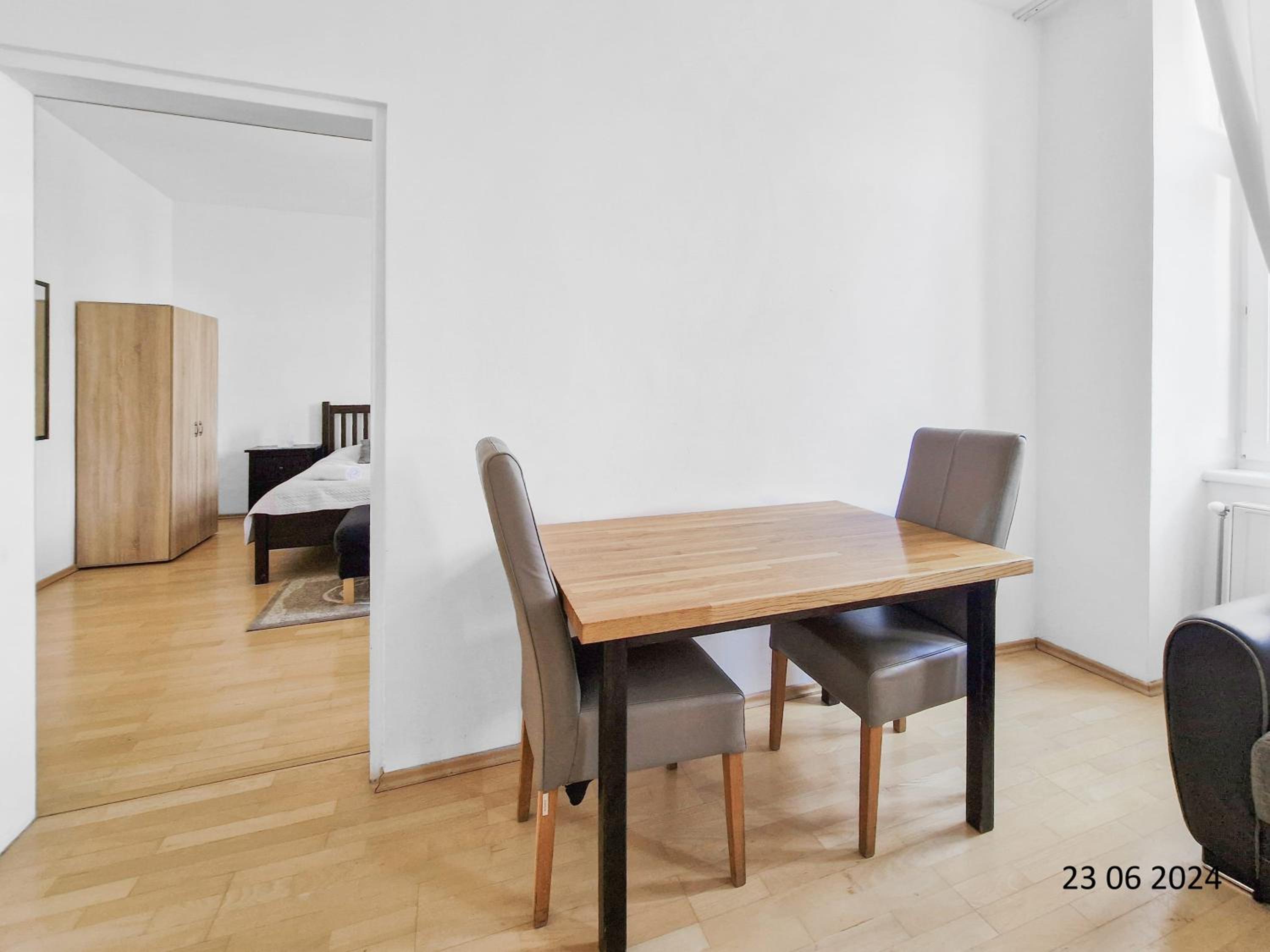 Three King-Size Beds, Three Bedrooms