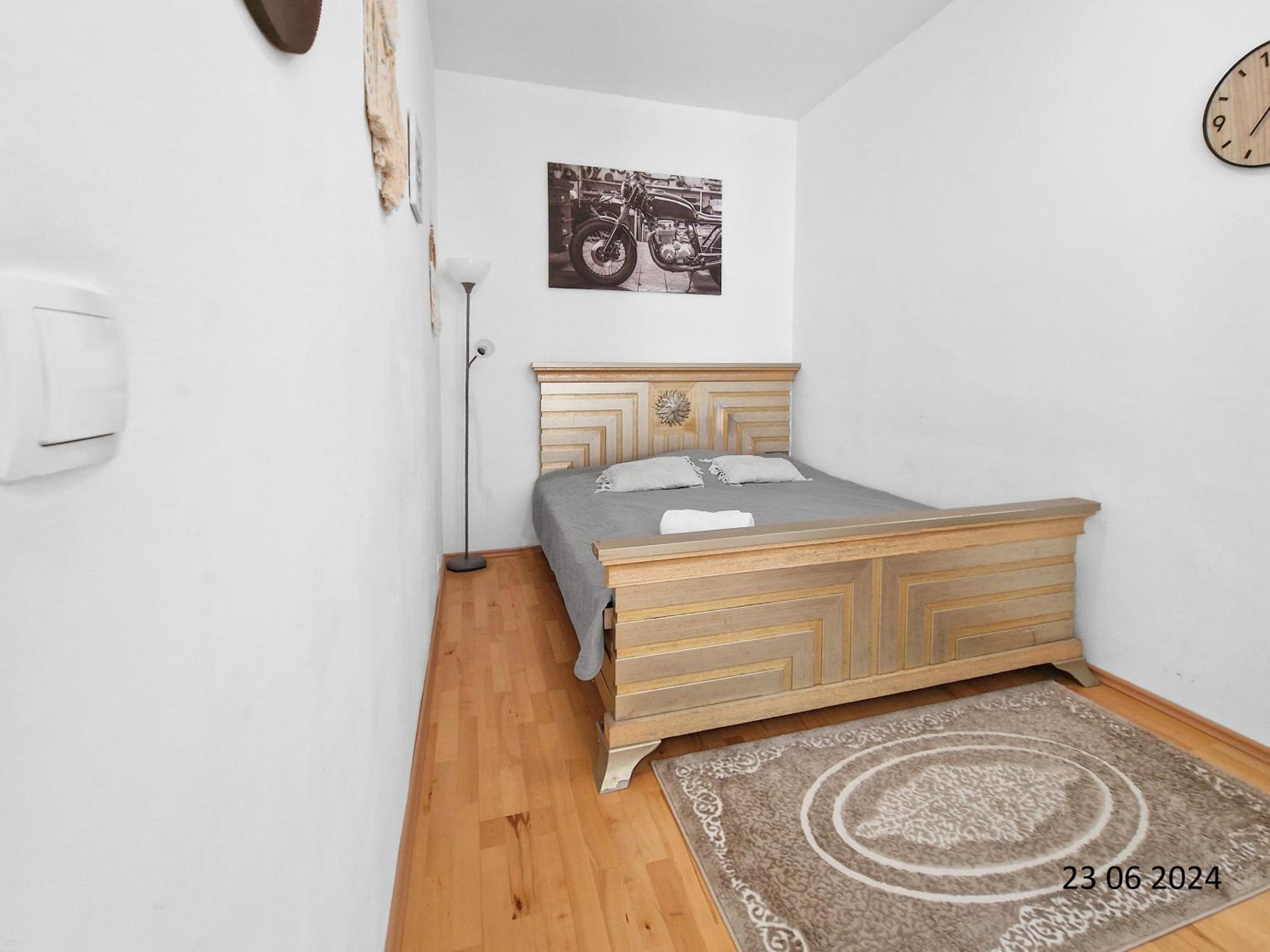 Three King-Size Beds, Three Bedrooms