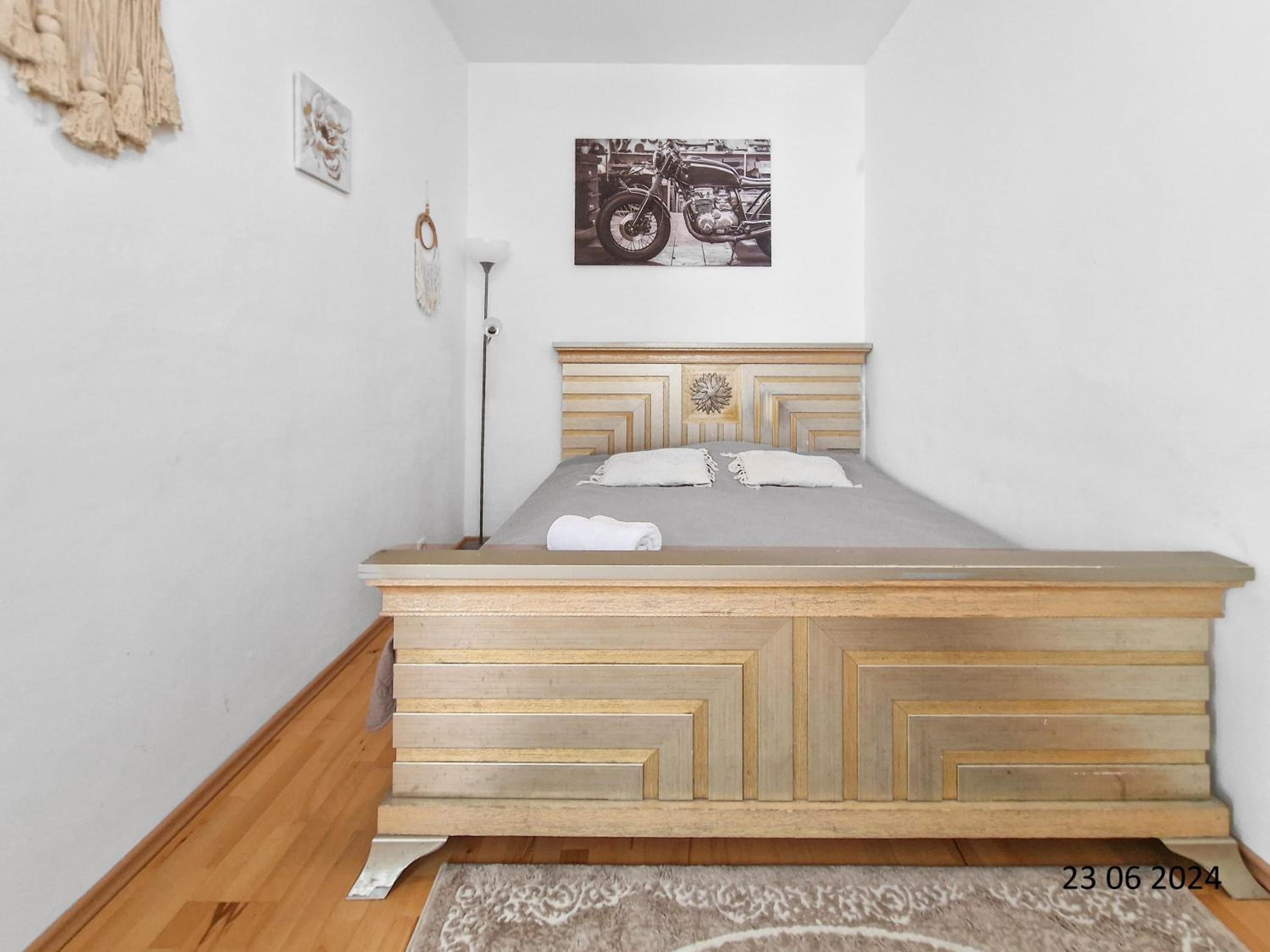 Three King-Size Beds, Three Bedrooms