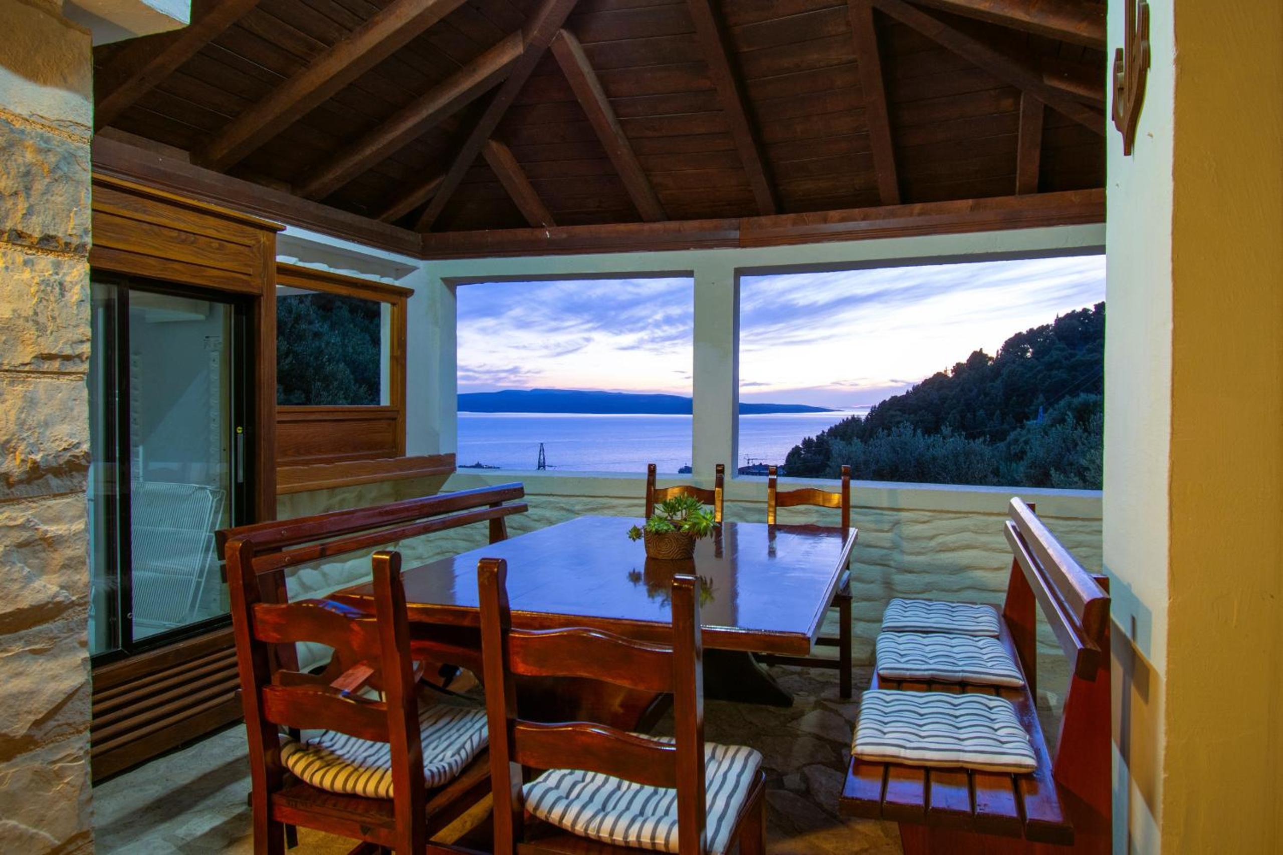 Villa Sara with pool, whirlpool and sea view view 2
