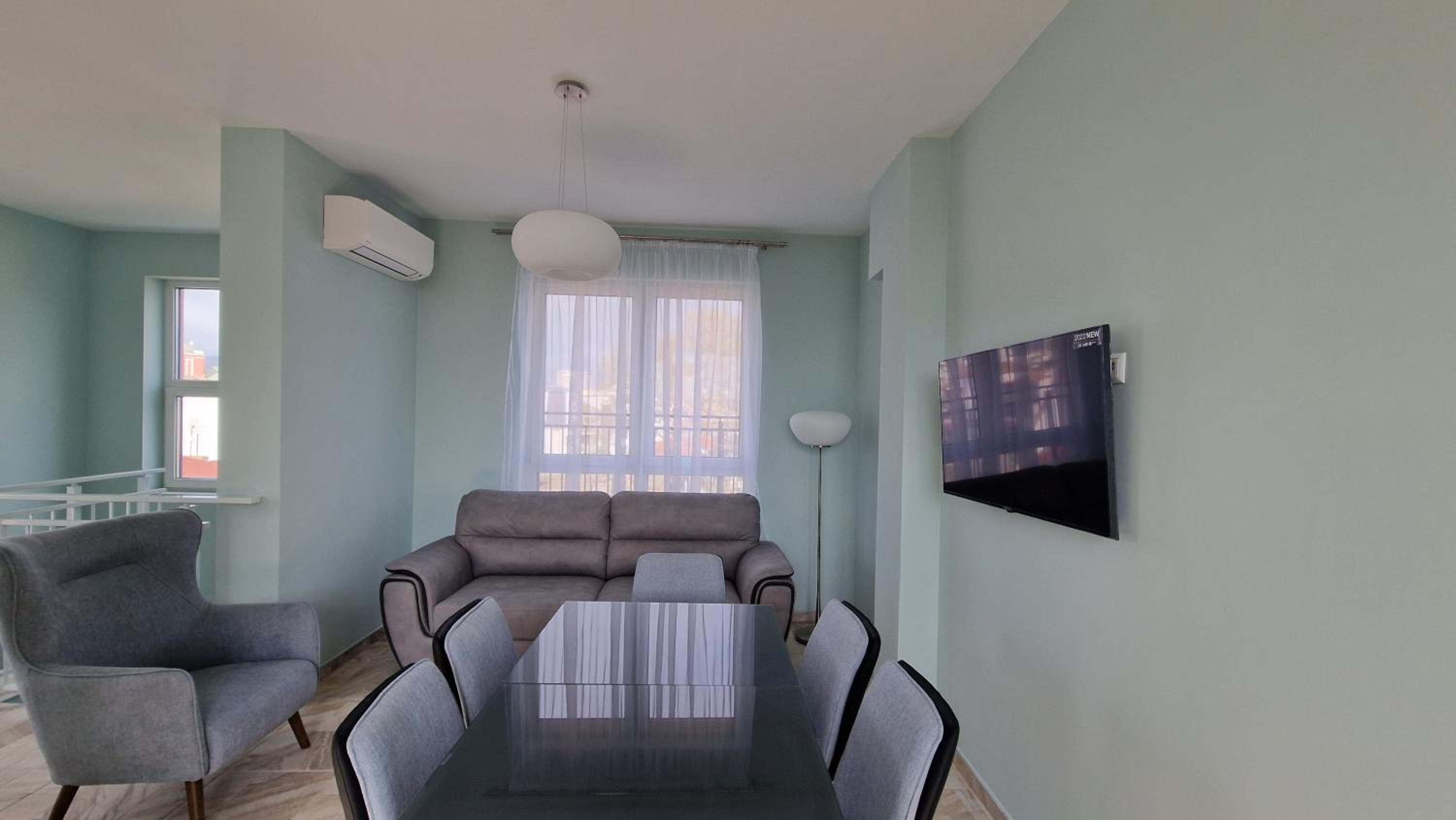 Panoramic Penthouse Apartment