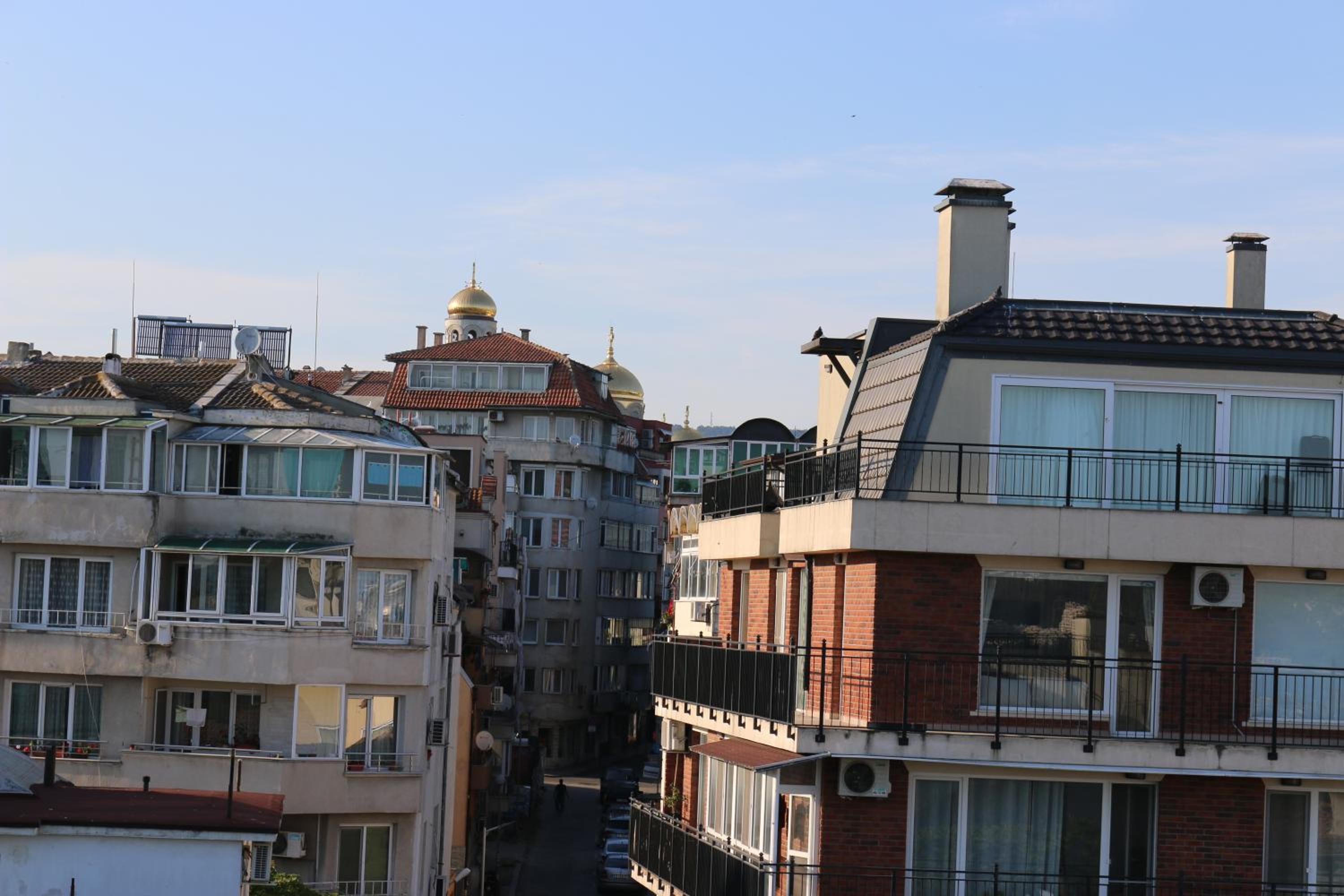 Panoramic Penthouse Apartment