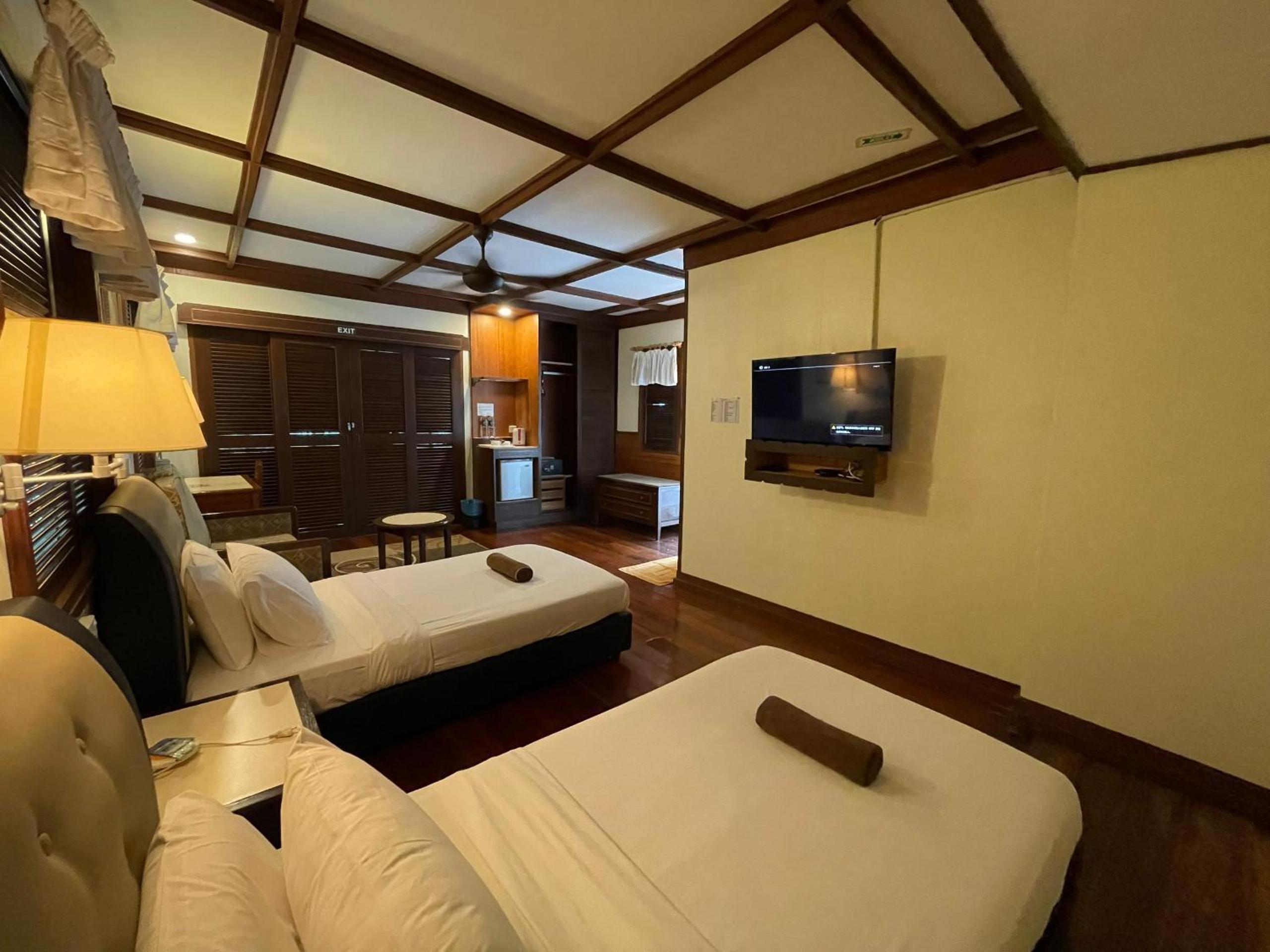 FLOATING DIVE RESORT photo 7