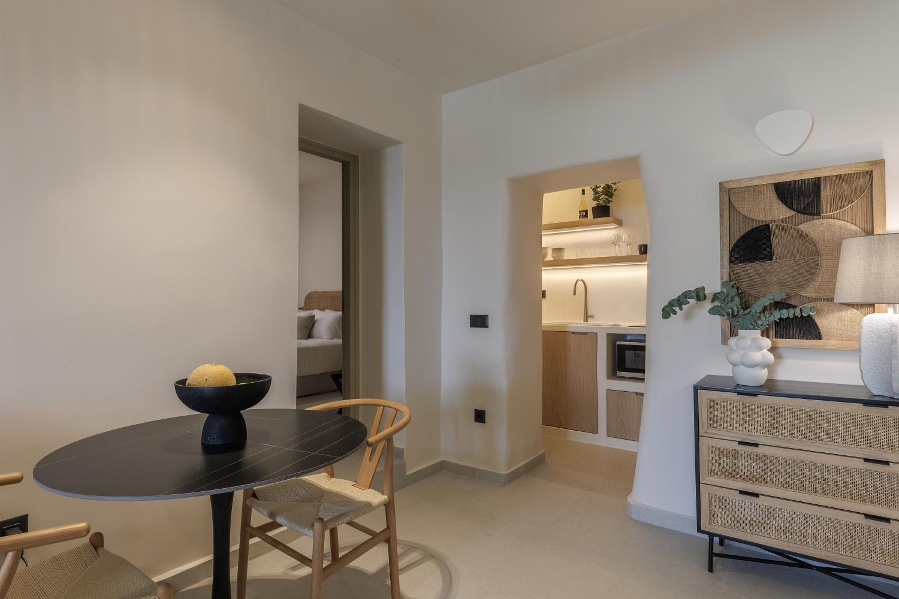Morfes Luxury Suites by Caldera Houses