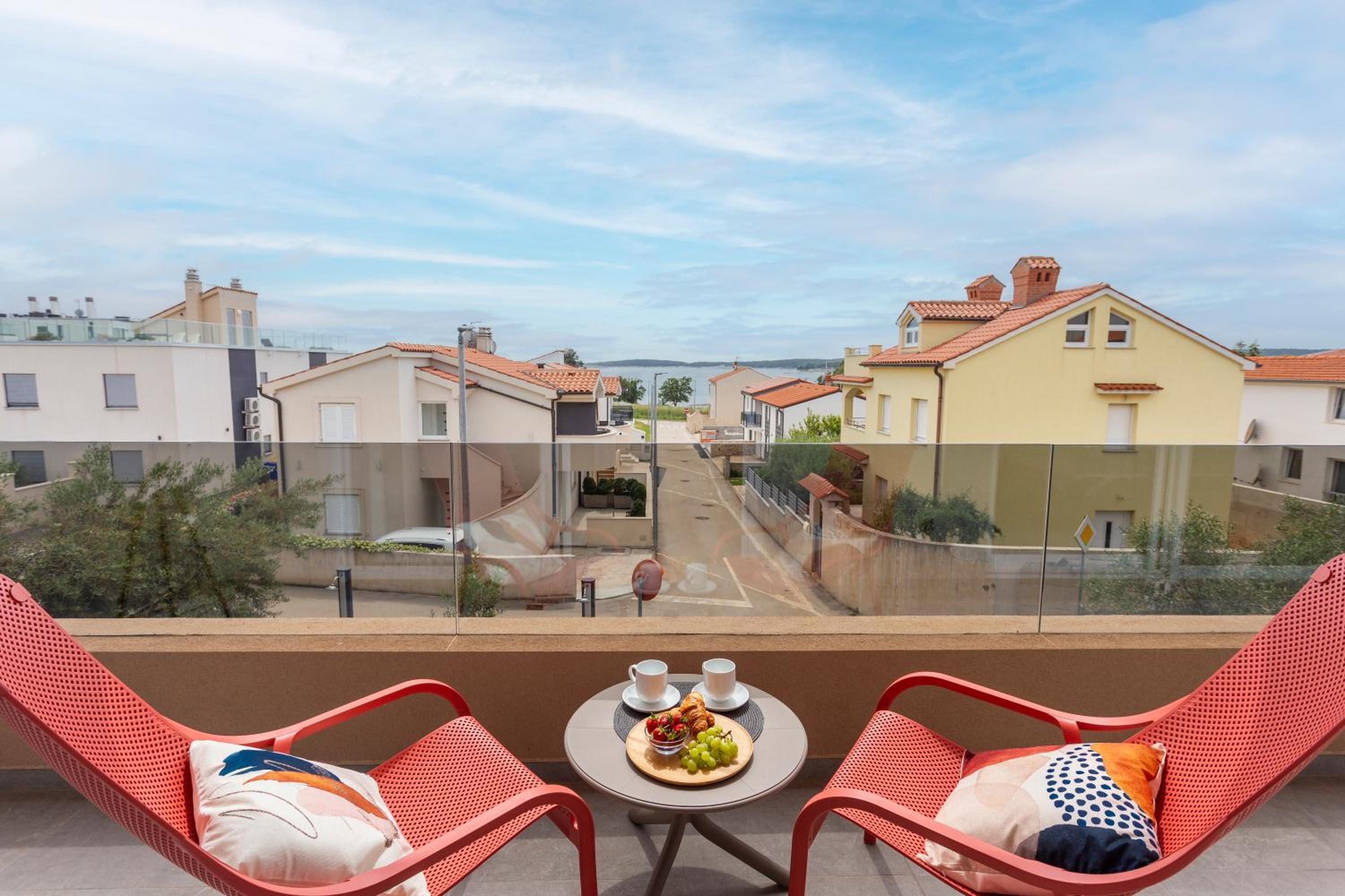 Osvit Grand Deluxe Apartment