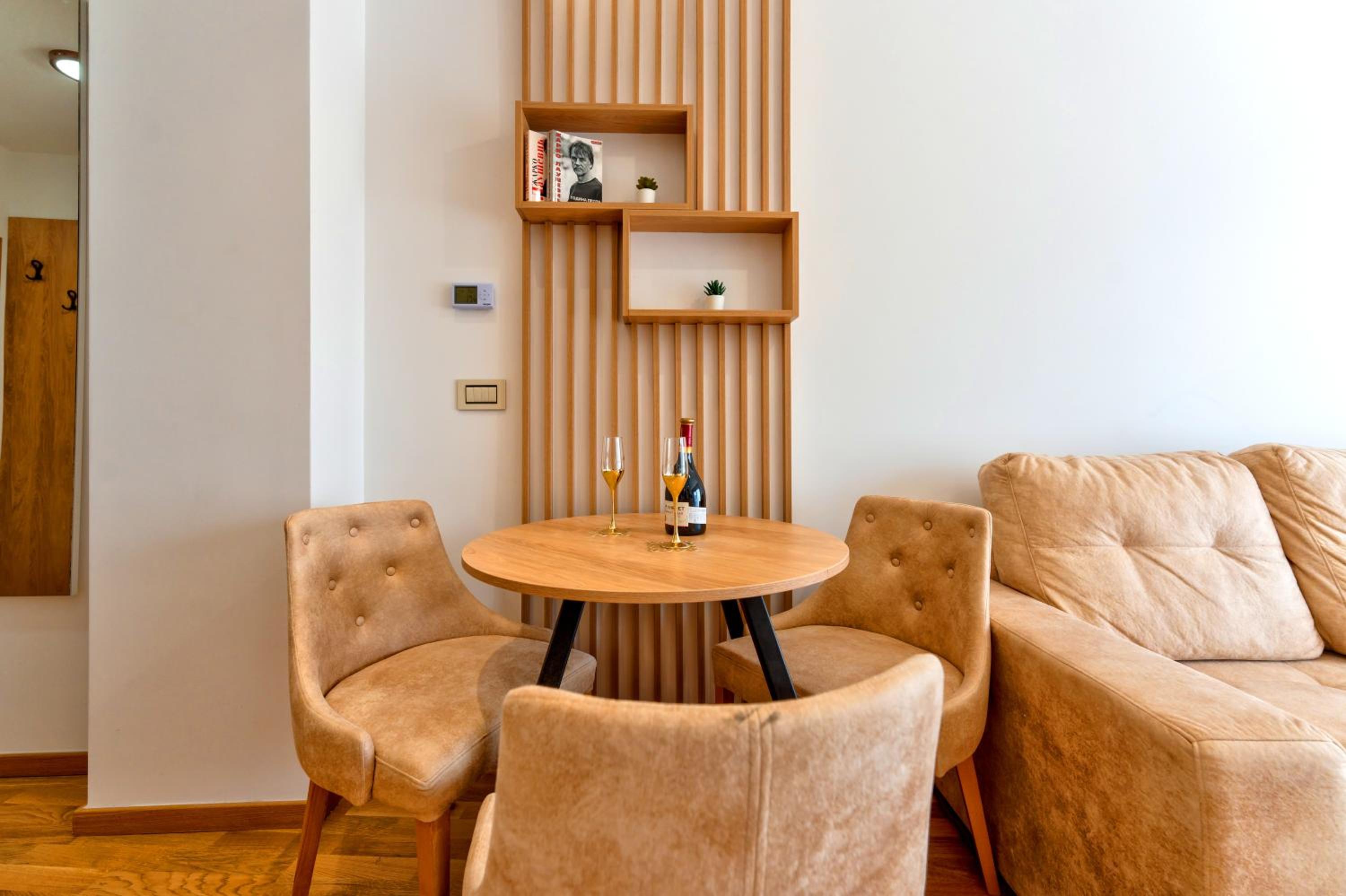 Apartmani SARA