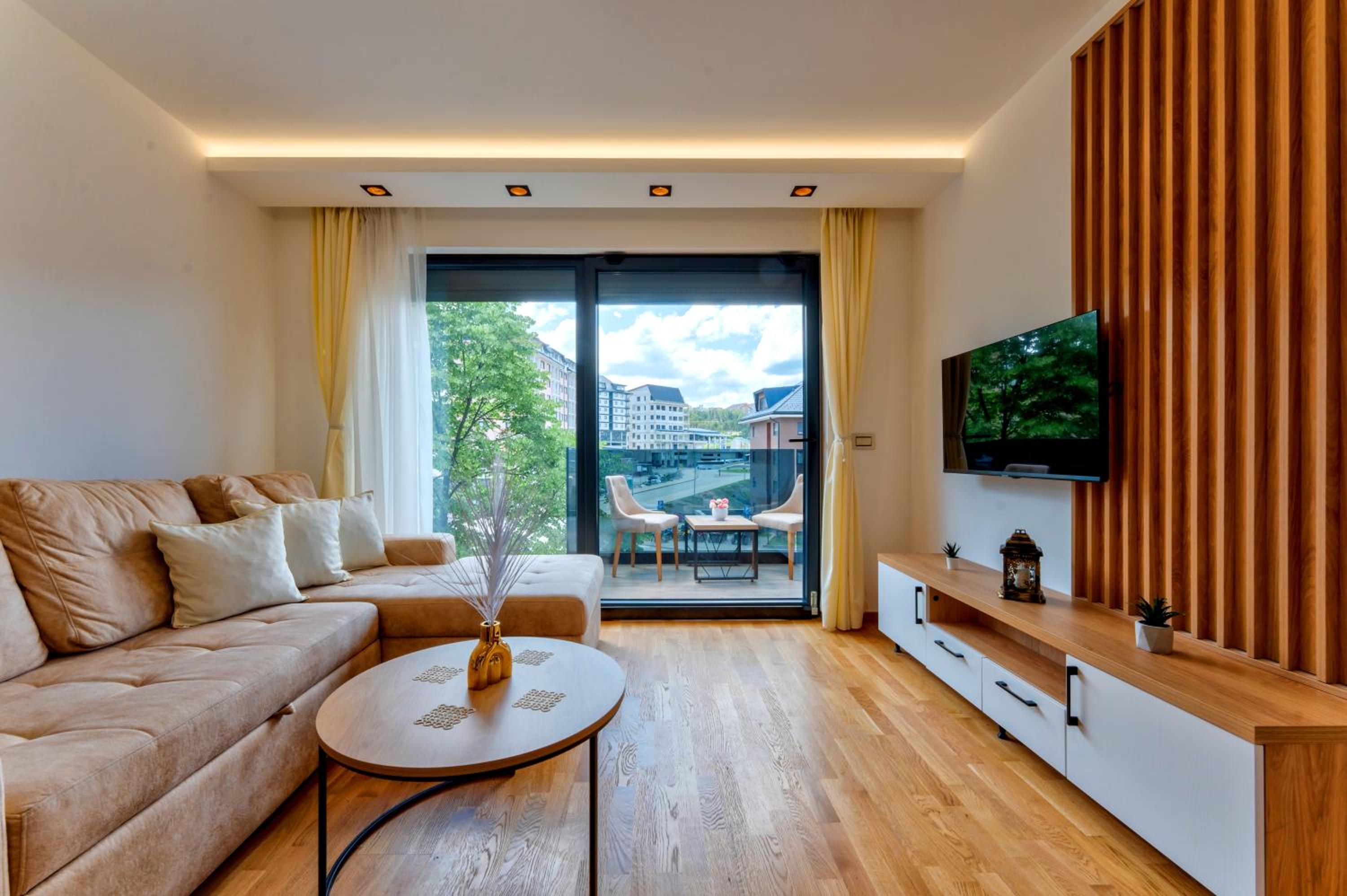 Apartmani SARA