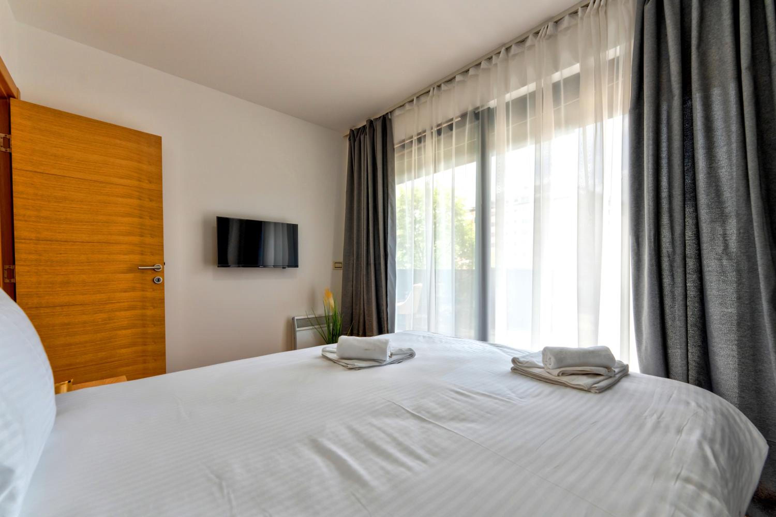 Apartmani SARA